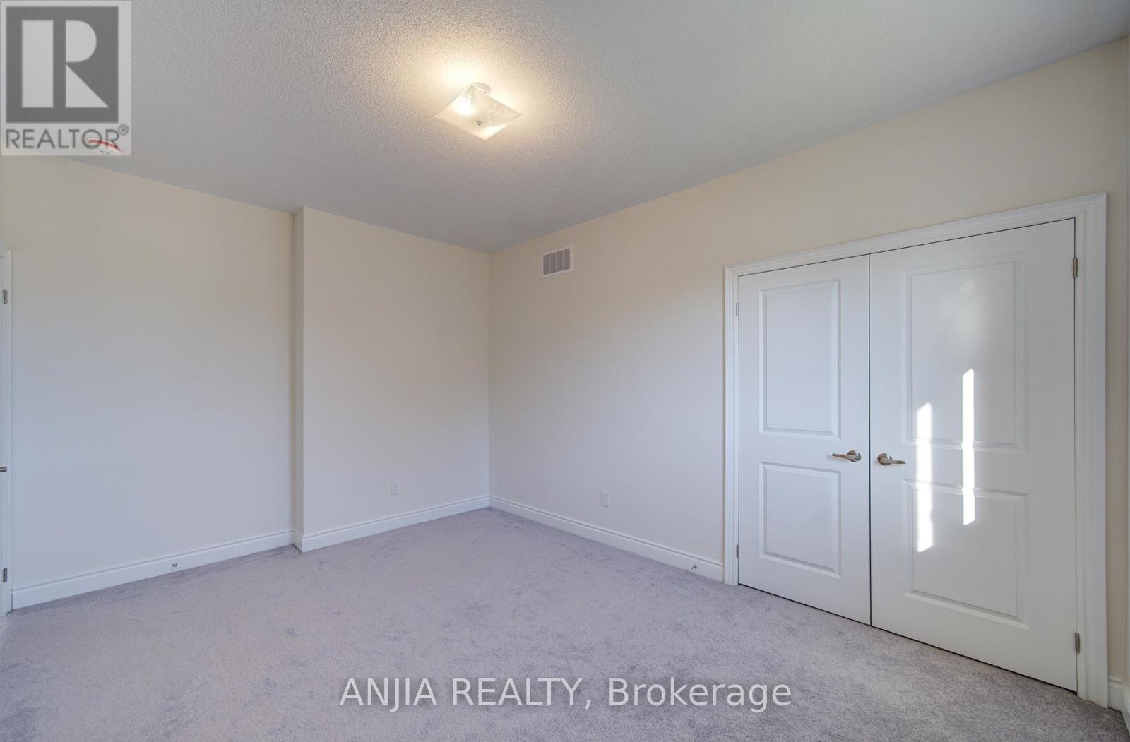 3 Joiner Circle, Whitchurch-Stouffville, Ontario  L4A 7X4 - Photo 40 - N12514622