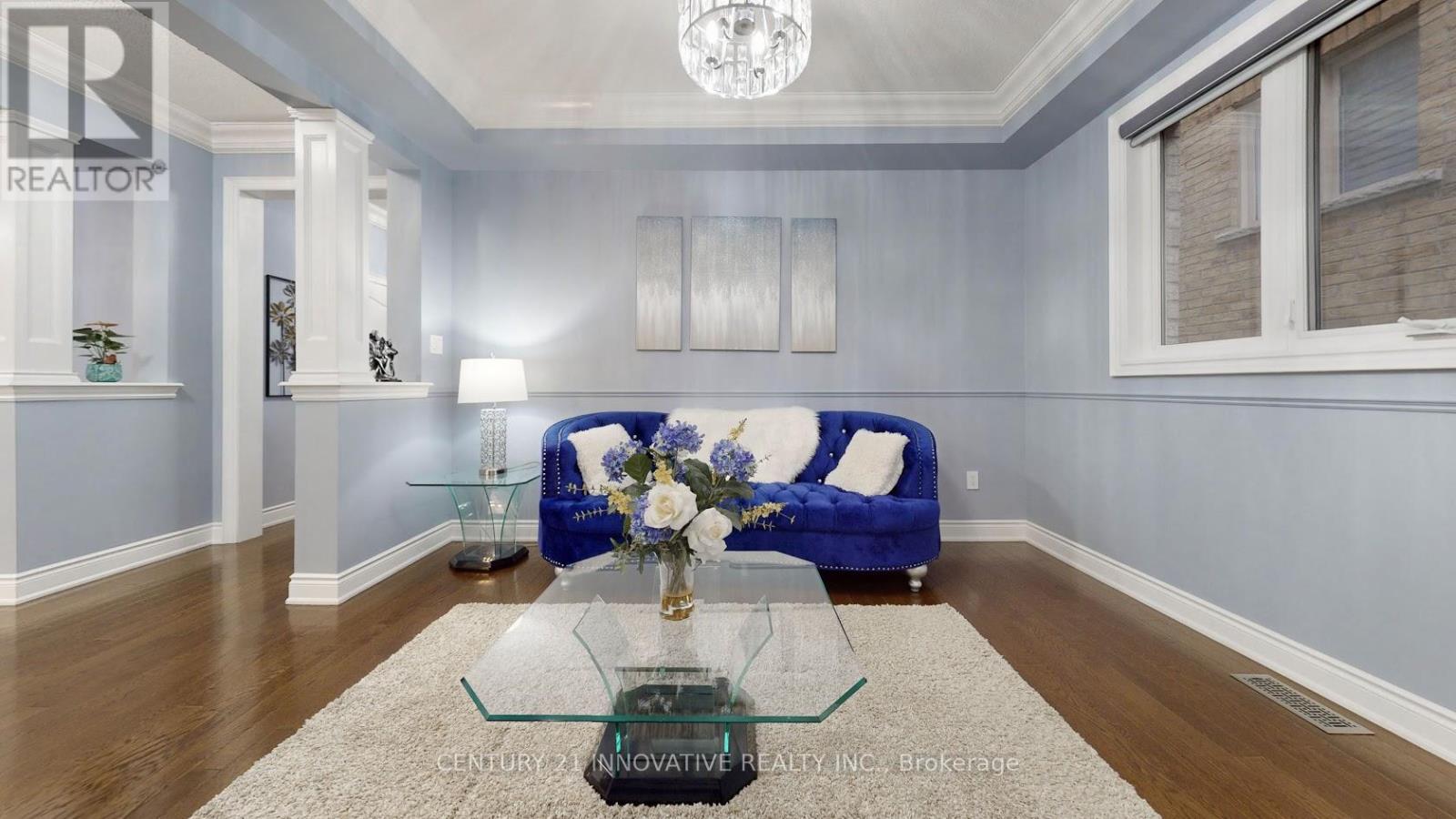 27 Brucefield Court, Whitchurch-Stouffville, Ontario  L4A 1V5 - Photo 7 - N12514642