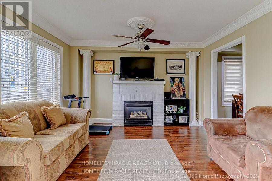 7 Creekwood Court, Vaughan, Ontario  L4L 9E6 - Photo 12 - N12514694