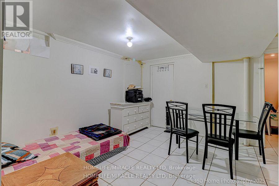 7 Creekwood Court, Vaughan, Ontario  L4L 9E6 - Photo 24 - N12514694