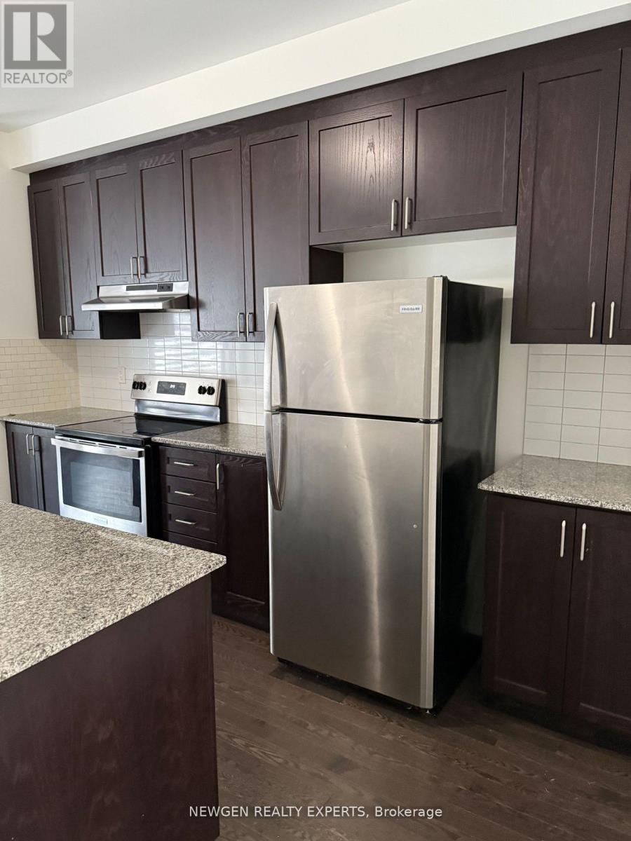 2126 Wilson Street, Innisfil, Ontario  L9S 0N7 - Photo 4 - N12514706