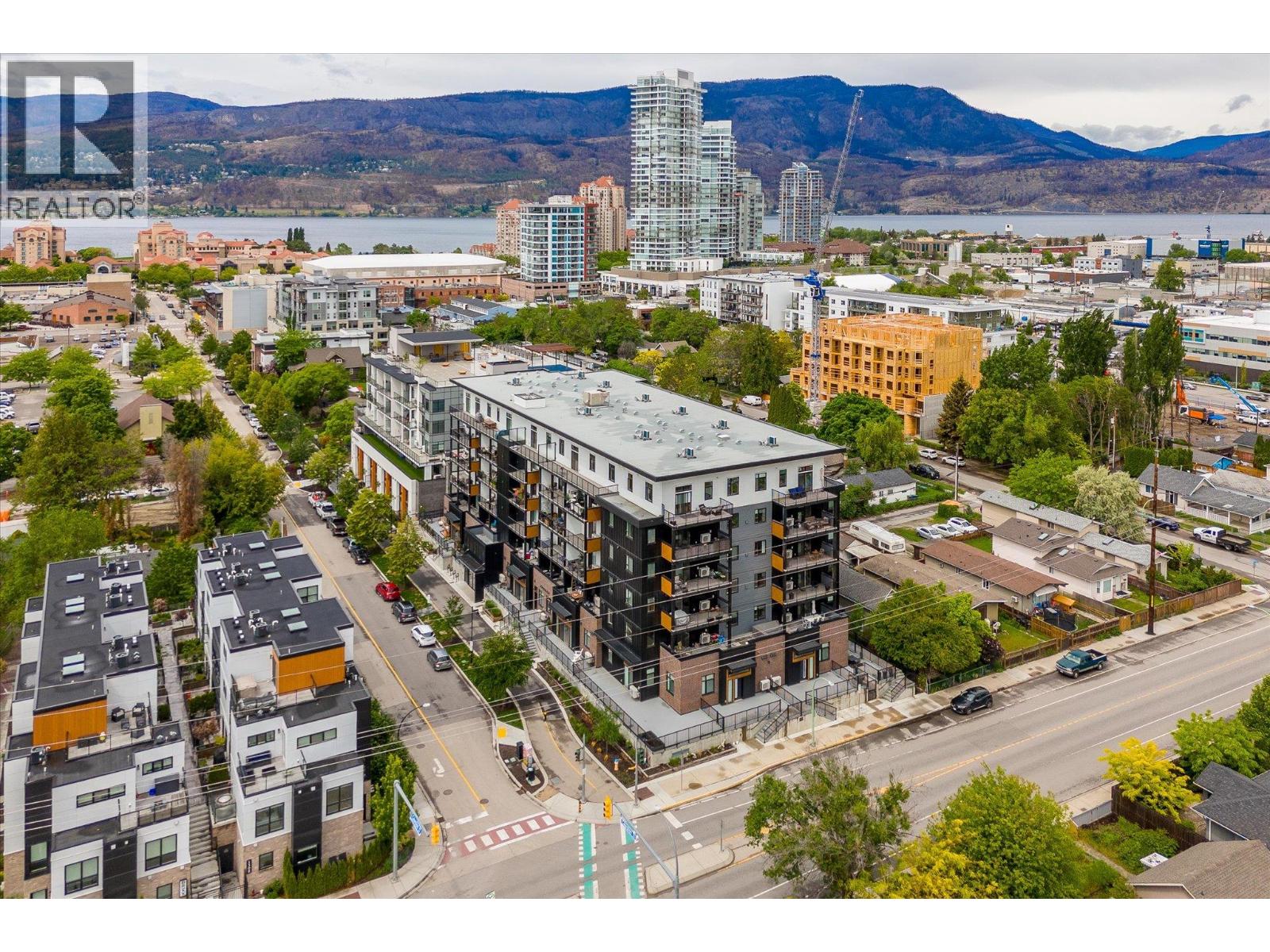 660 Cawston Avenue Unit# 313, kelowna, British Columbia
