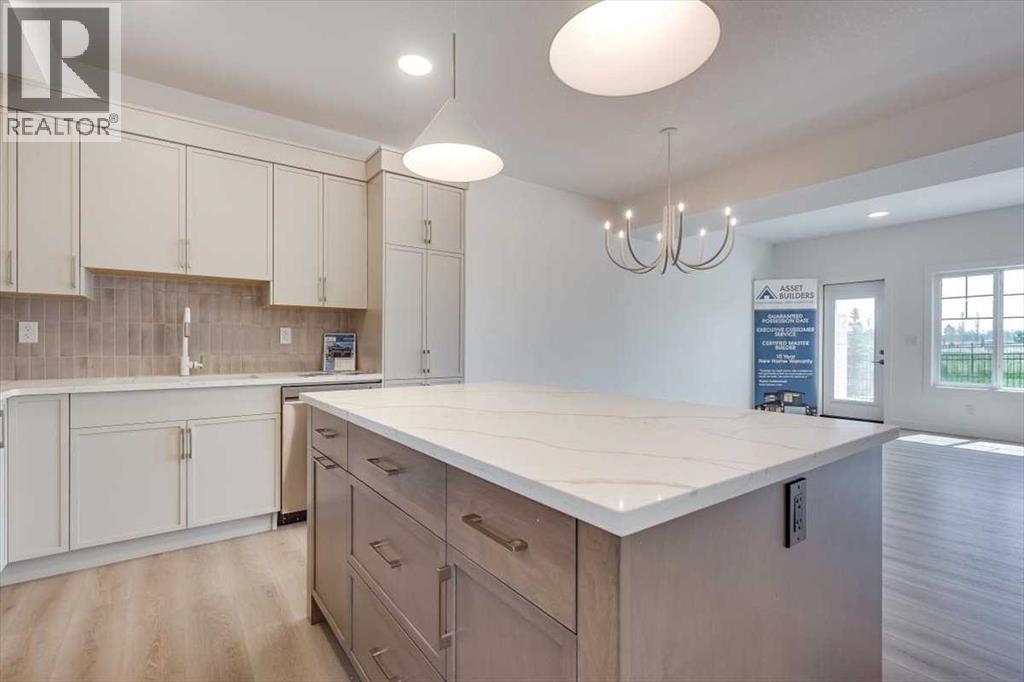 12 Springfield Boulevard, Sylvan Lake, Alberta  T4S 0S5 - Photo 7 - A2262560