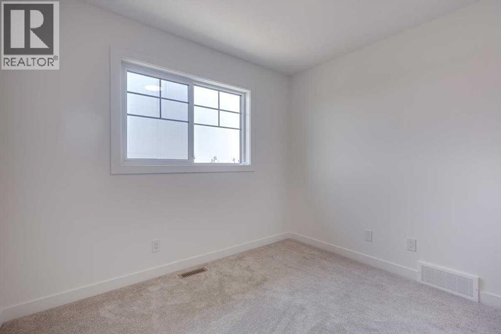 12 Springfield Boulevard, Sylvan Lake, Alberta  T4S 0S5 - Photo 28 - A2262560