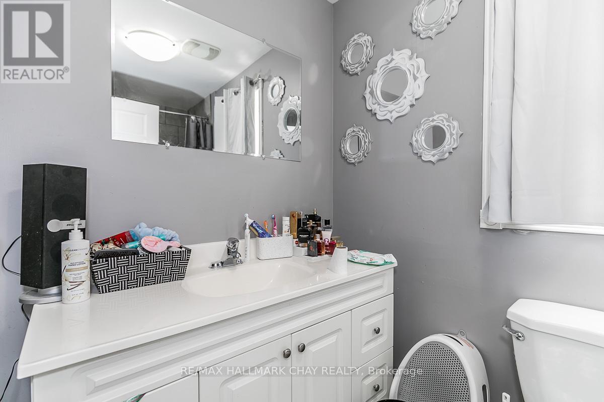 226 Queen Street, Midland, Ontario  L4R 3H1 - Photo 14 - S12514514