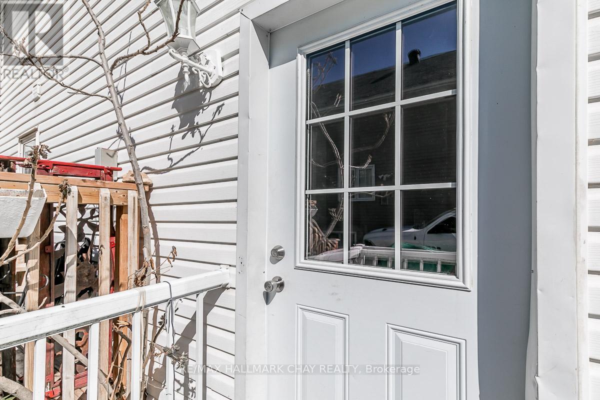 226 Queen Street, Midland, Ontario  L4R 3H1 - Photo 16 - S12514514