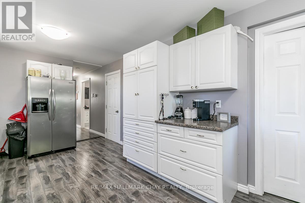 226 Queen Street, Midland, Ontario  L4R 3H1 - Photo 8 - S12514514