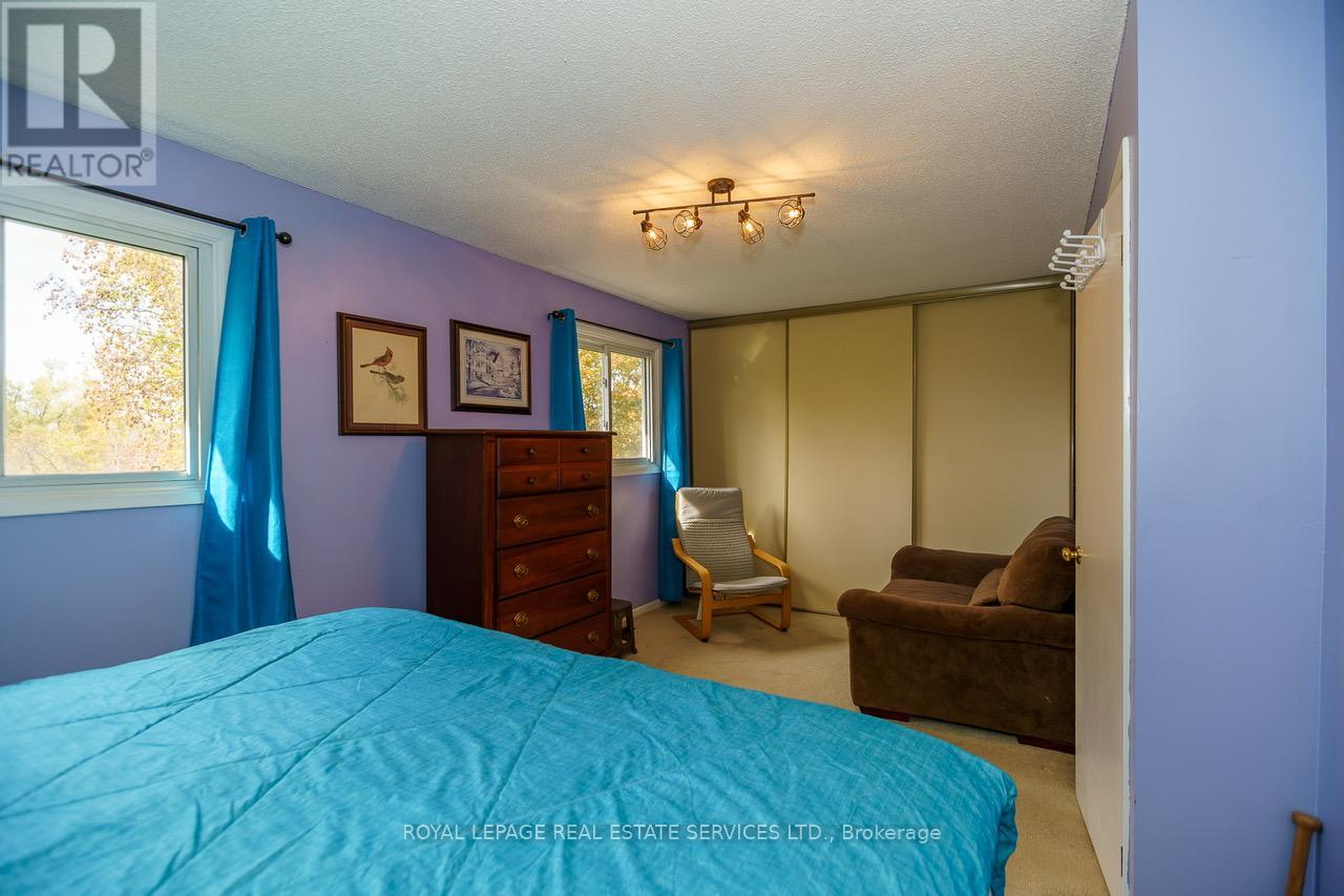 114 Elizabeth Street, Barrie, Ontario  L4N 6P2 - Photo 18 - S12514630