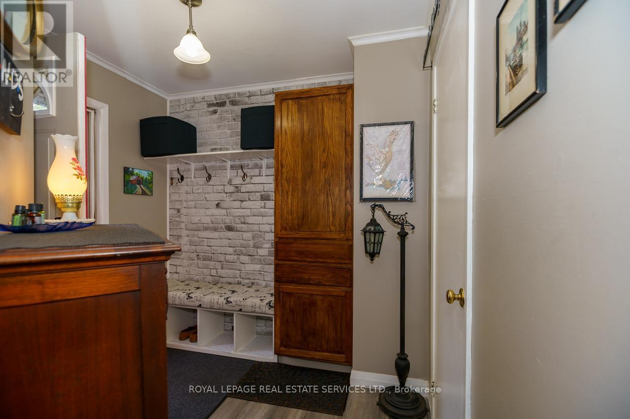 114 Elizabeth Street, Barrie, Ontario  L4N 6P2 - Photo 6 - S12514630