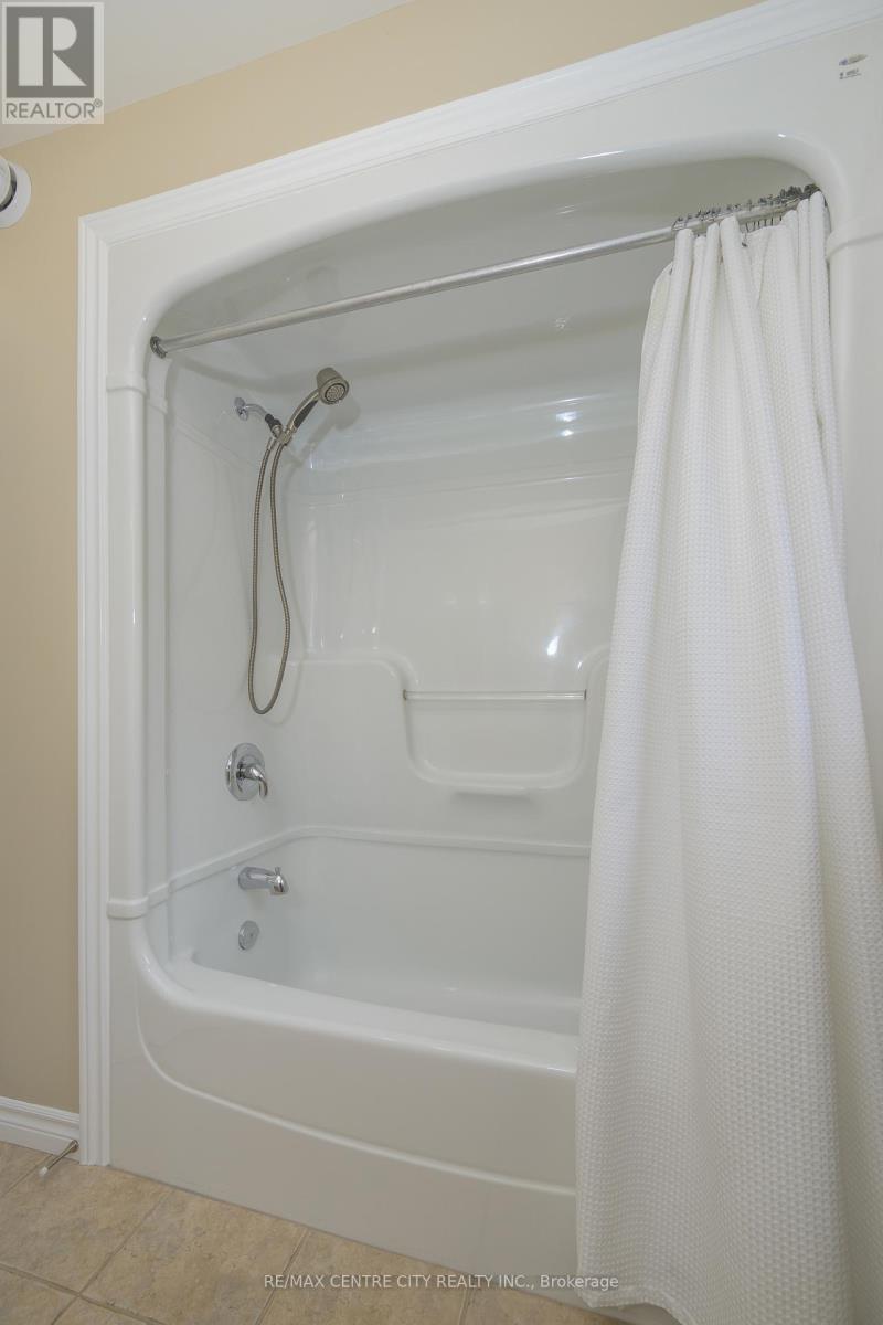 49201 Jamestown Line, Malahide, Ontario  N5H 2R2 - Photo 30 - X12514734