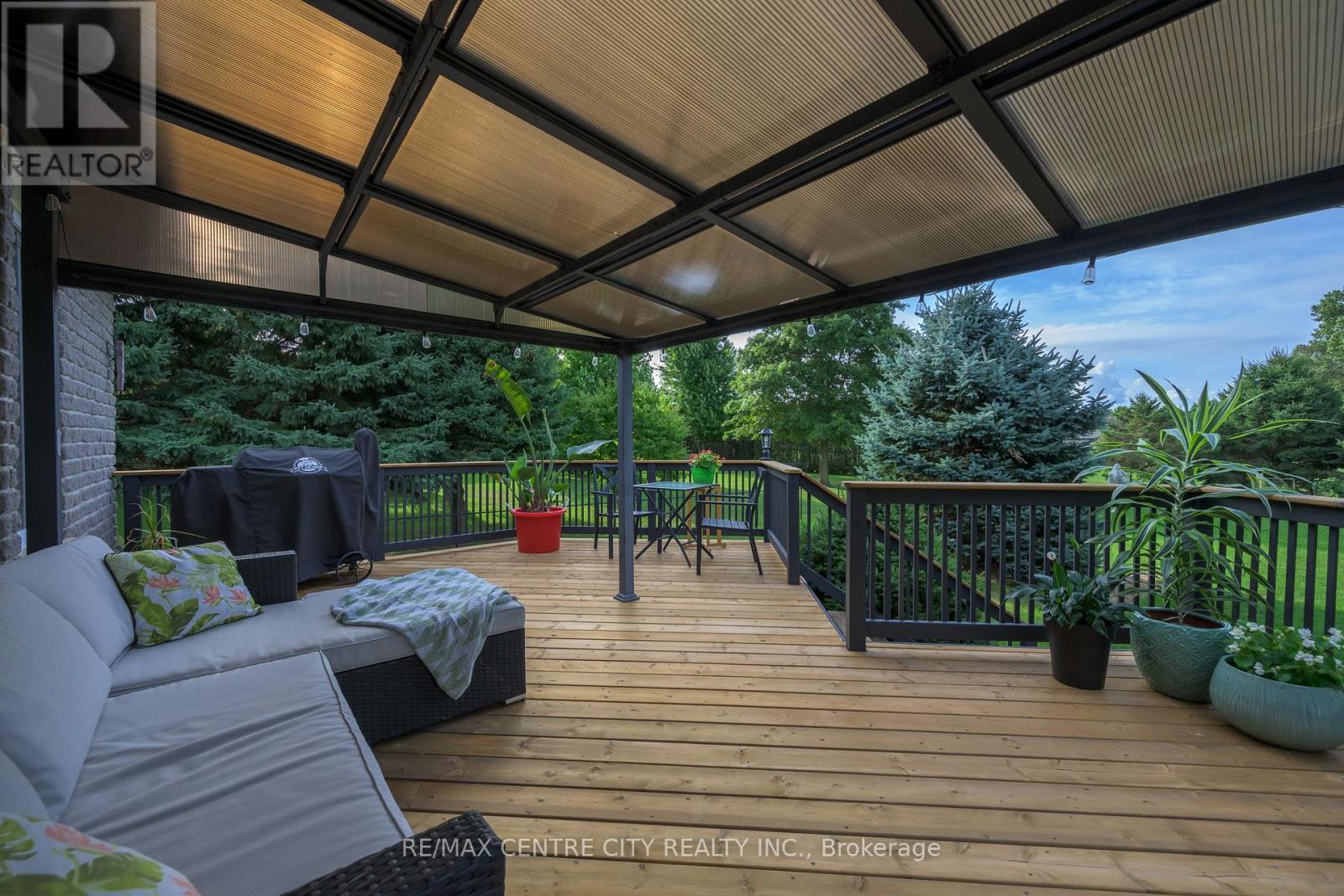 49201 Jamestown Line, Malahide, Ontario  N5H 2R2 - Photo 8 - X12514734