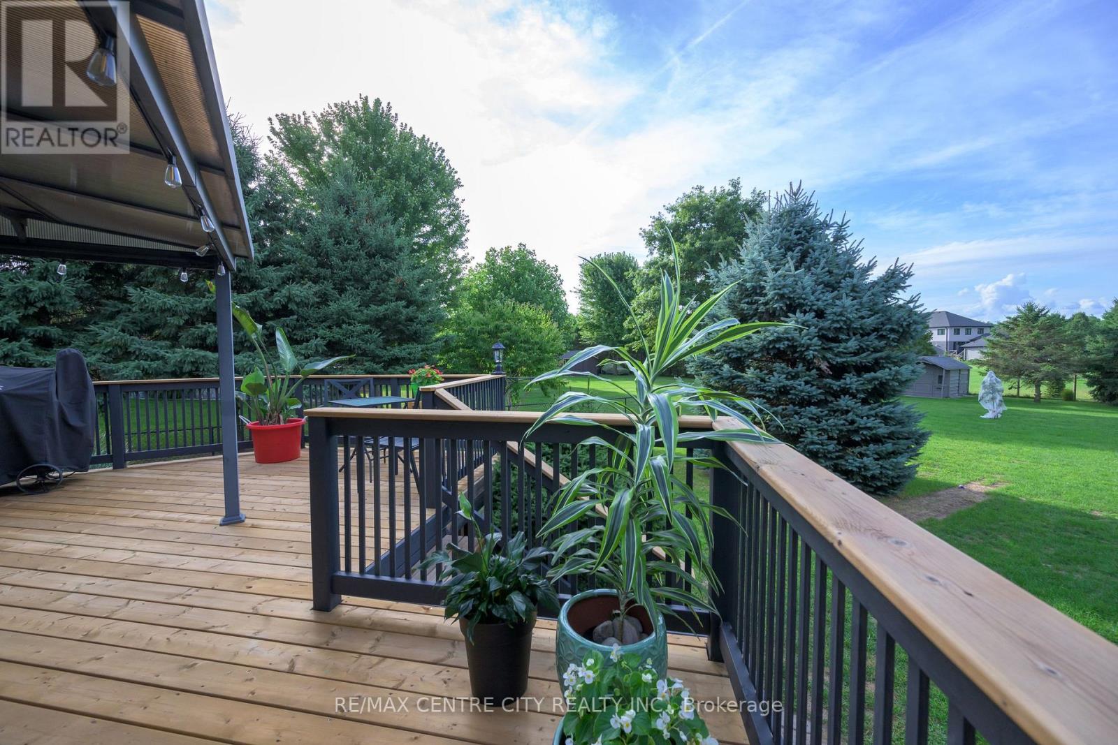 49201 Jamestown Line, Malahide, Ontario  N5H 2R2 - Photo 9 - X12514734