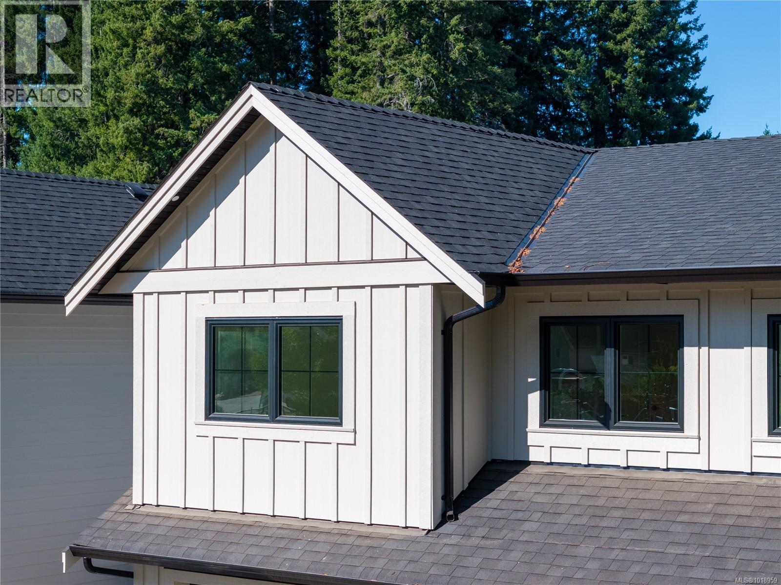 1592 Larsen Rd, Courtenay, British Columbia  V9N 8Y9 - Photo 19 - 1018959