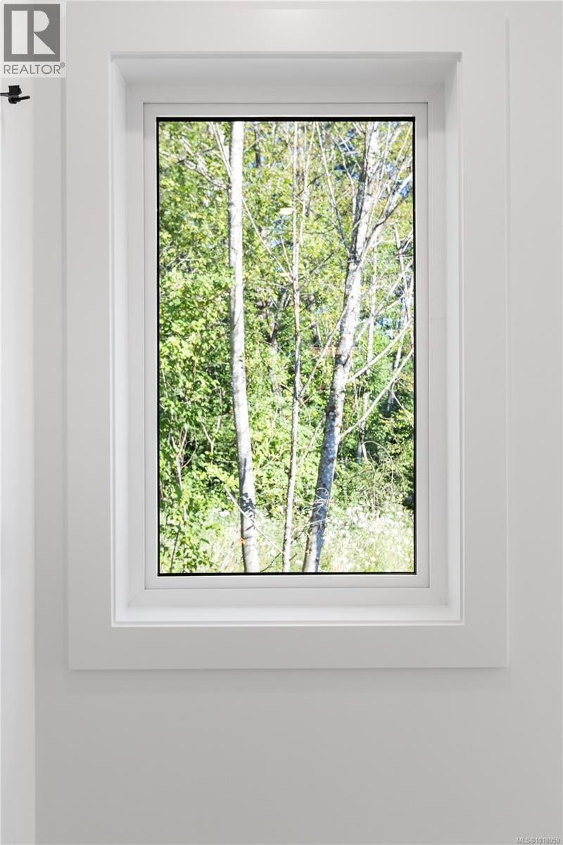 1592 Larsen Rd, Courtenay, British Columbia  V9N 8Y9 - Photo 32 - 1018959