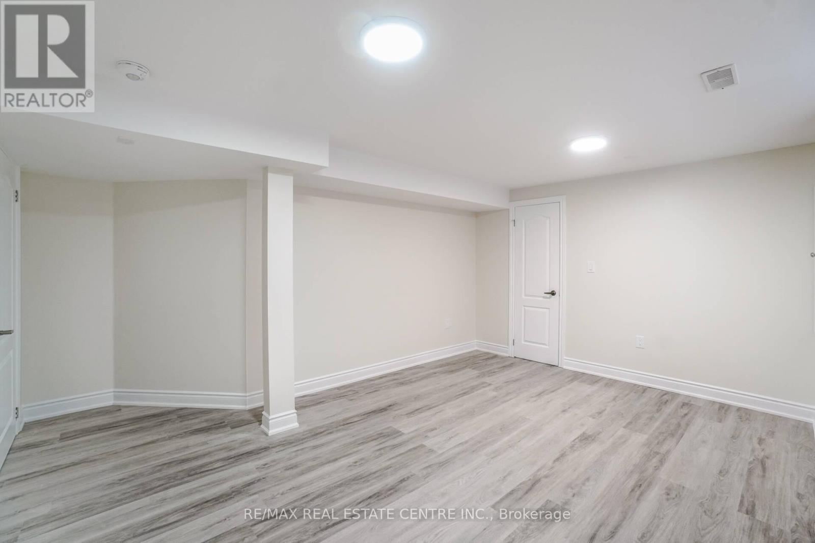 3252 Escada Drive, Mississauga, Ontario  L5M 7V5 - Photo 13 - W12514436