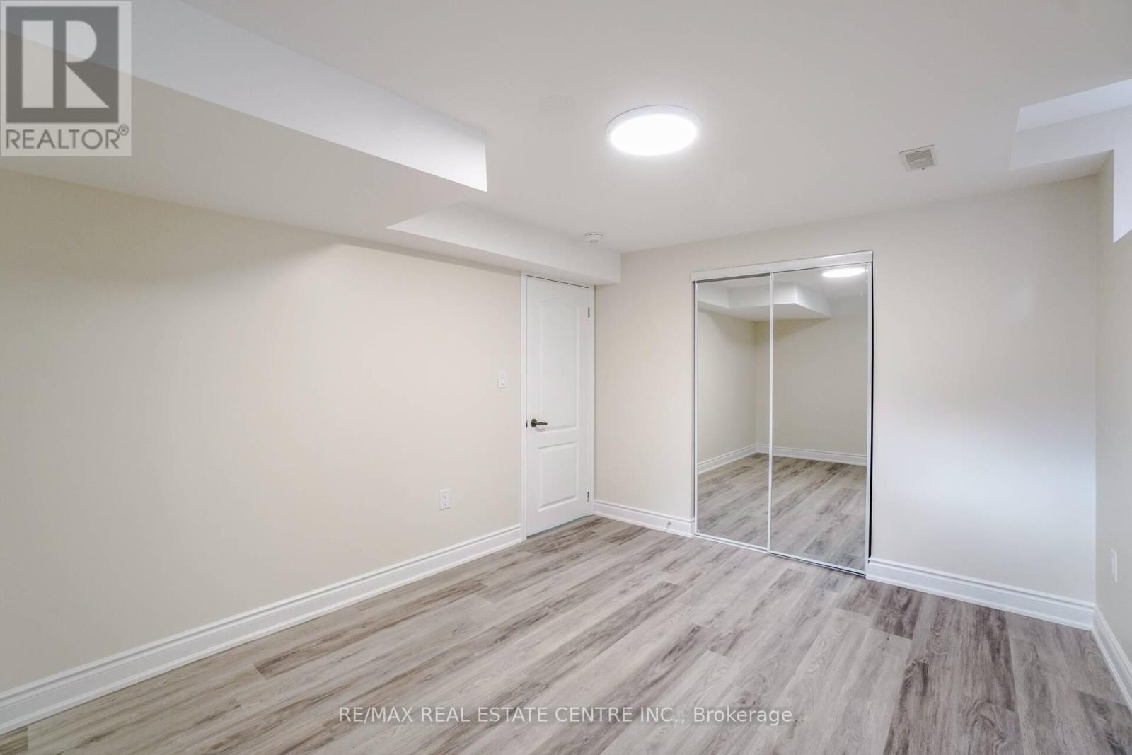 3252 Escada Drive, Mississauga, Ontario  L5M 7V5 - Photo 17 - W12514436