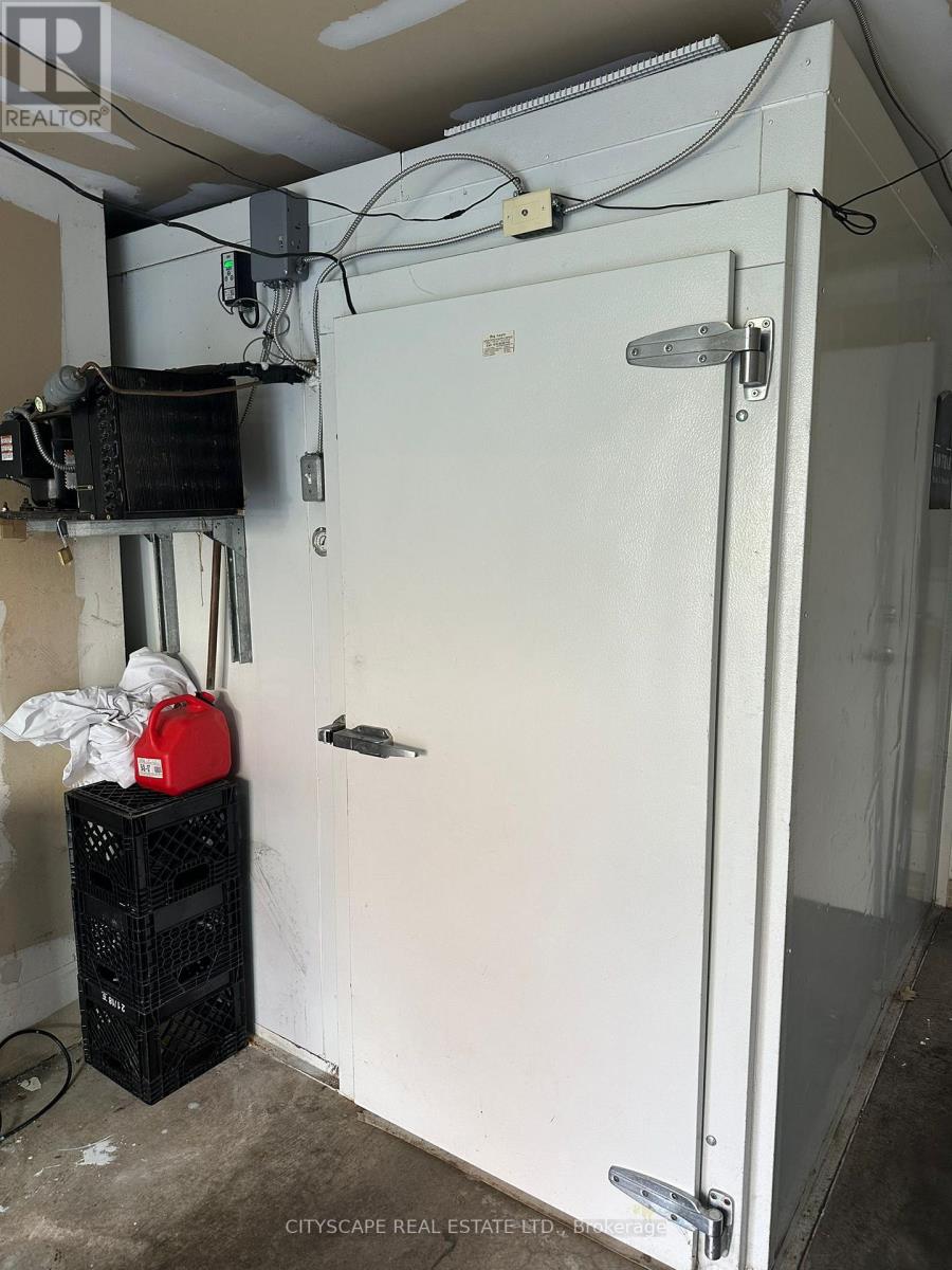 1 - 9149 Derry Road W, Milton, Ontario  L9T 7Y9 - Photo 6 - W12514456