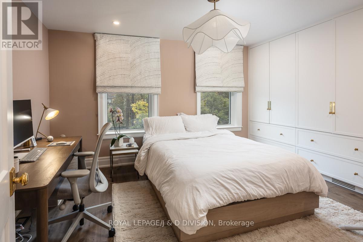 102 Shaftesbury Avenue, Toronto, Ontario  M4T 1A5 - Photo 28 - C12514494