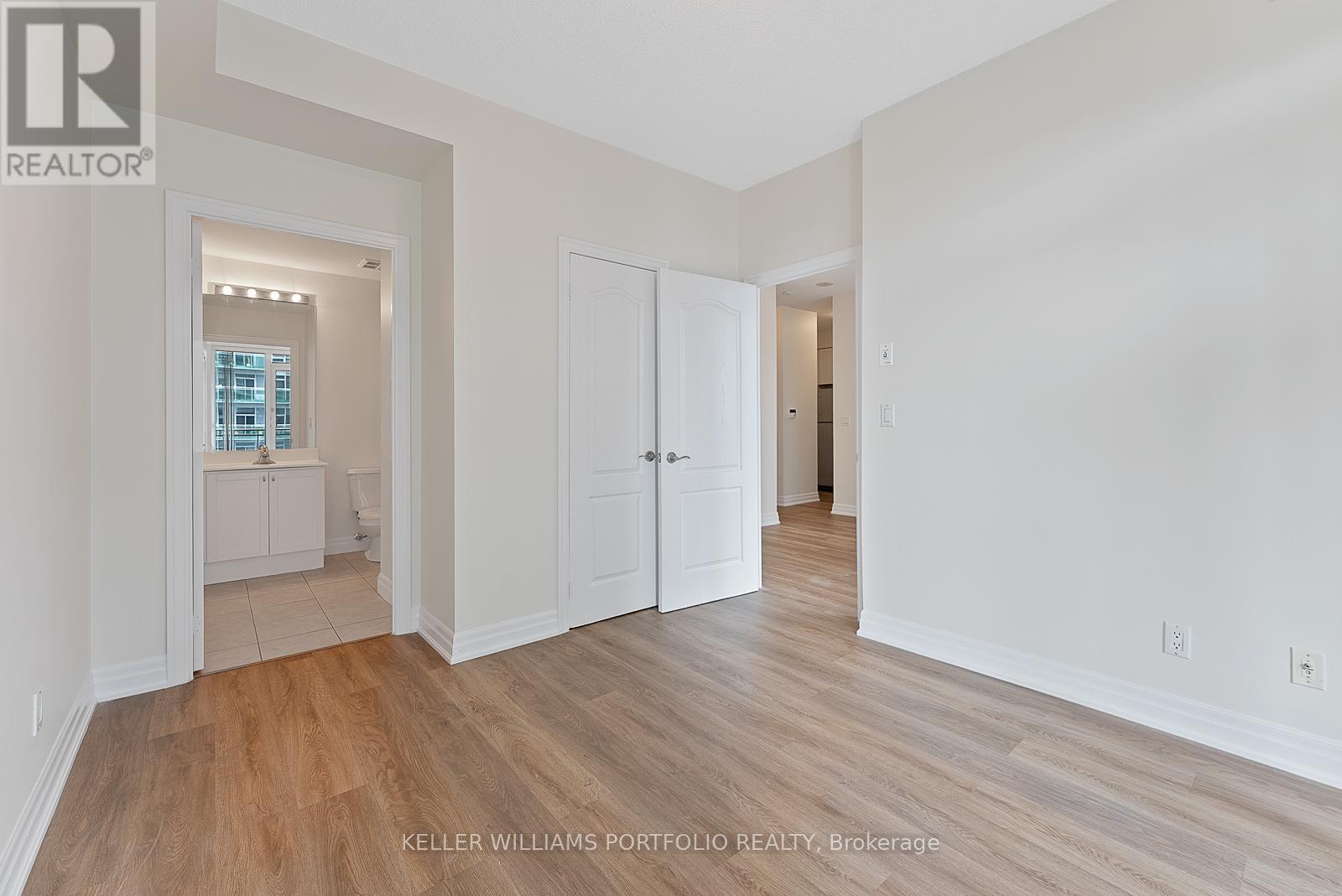 2308 - 2121 Lake Shore Boulevard W, Toronto, Ontario  M8V 4E9 - Photo 14 - W12514466