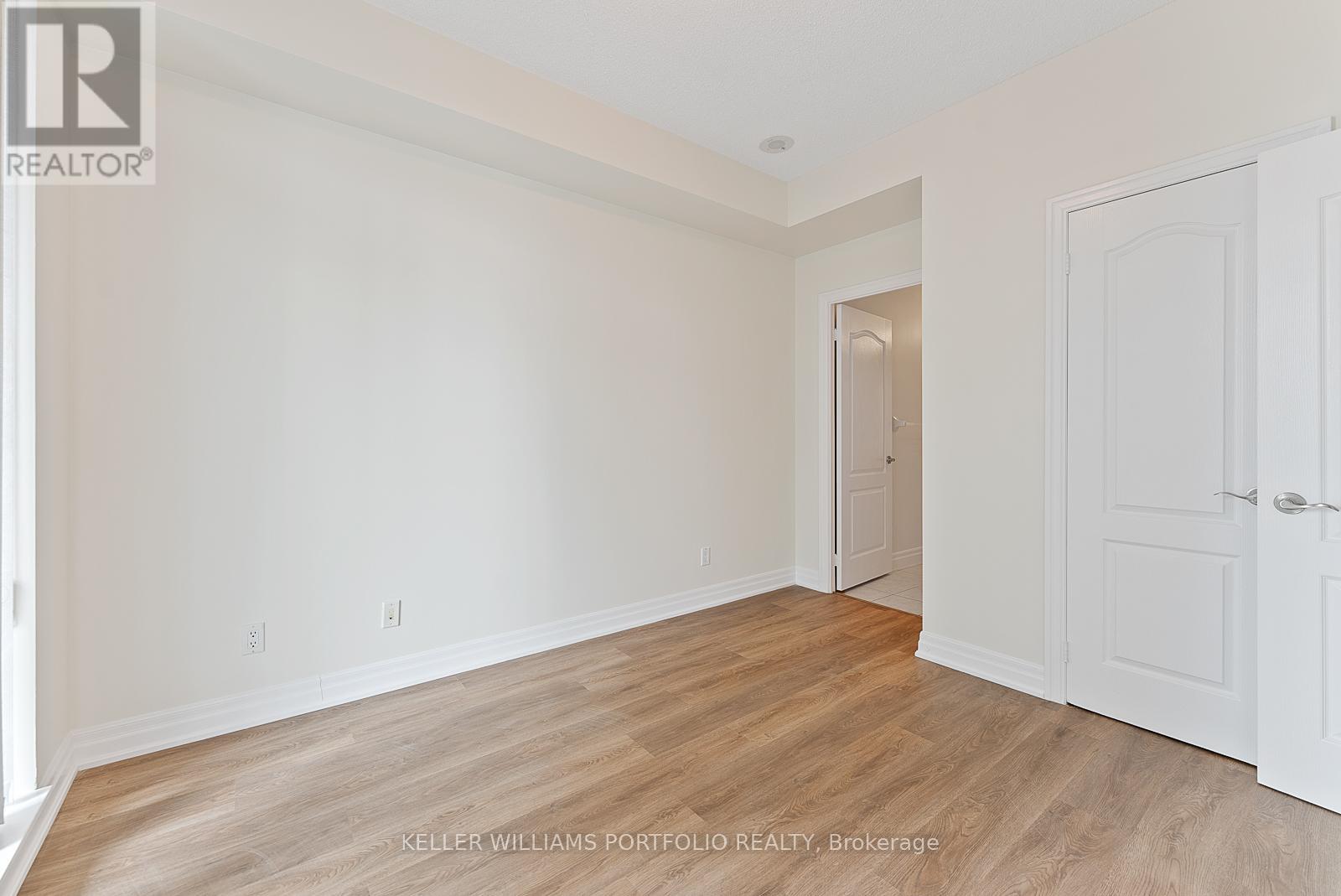 2308 - 2121 Lake Shore Boulevard W, Toronto, Ontario  M8V 4E9 - Photo 15 - W12514466