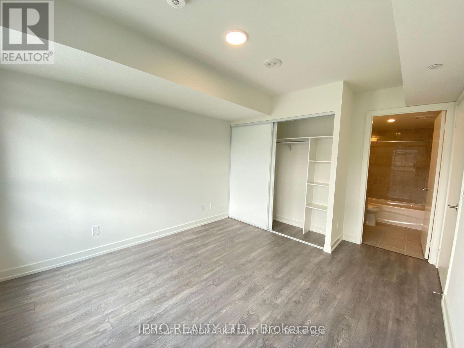 6 - 10 Wilby Crescent, Toronto, Ontario  M9N 0B6 - Photo 10 - W12514470