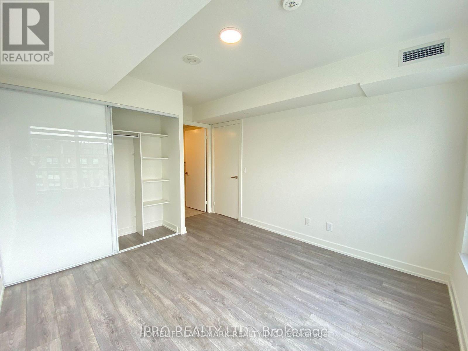 6 - 10 Wilby Crescent, Toronto, Ontario  M9N 0B6 - Photo 11 - W12514470