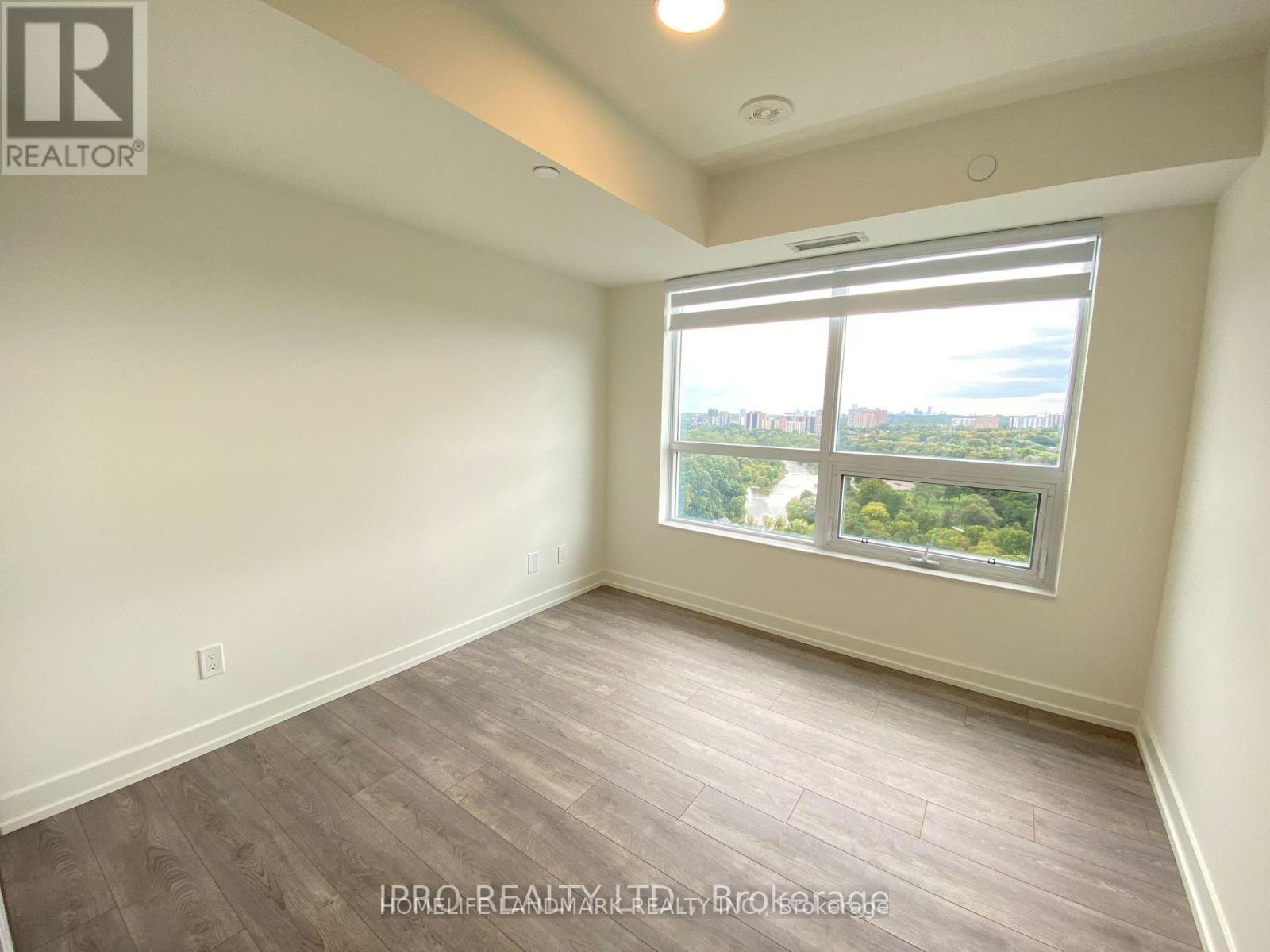 6 - 10 Wilby Crescent, Toronto, Ontario  M9N 0B6 - Photo 14 - W12514470