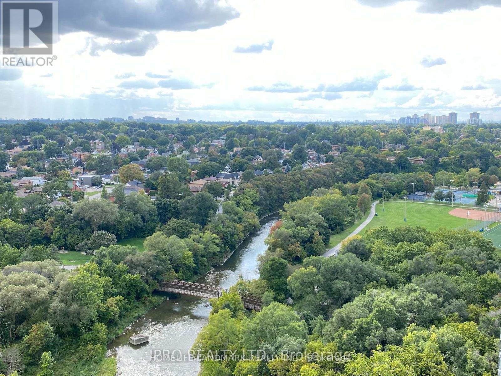 6 - 10 Wilby Crescent, Toronto, Ontario  M9N 0B6 - Photo 2 - W12514470