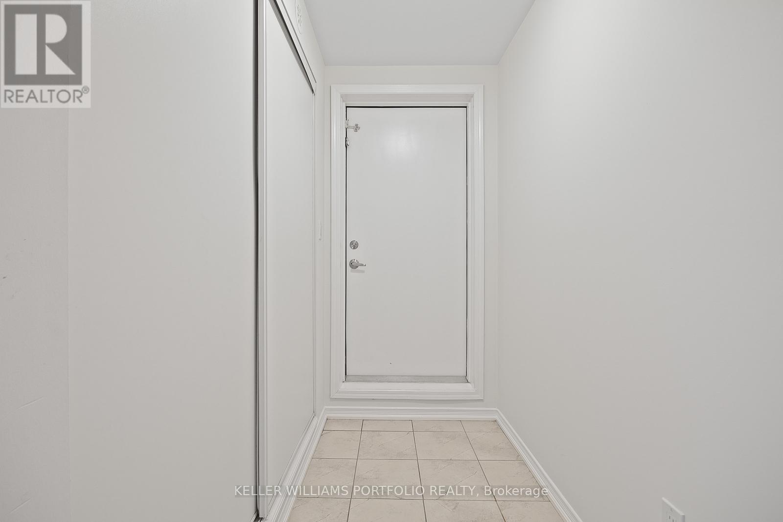 223 - 7 Applewood Lane, Toronto, Ontario  M9C 0C1 - Photo 35 - W12514472