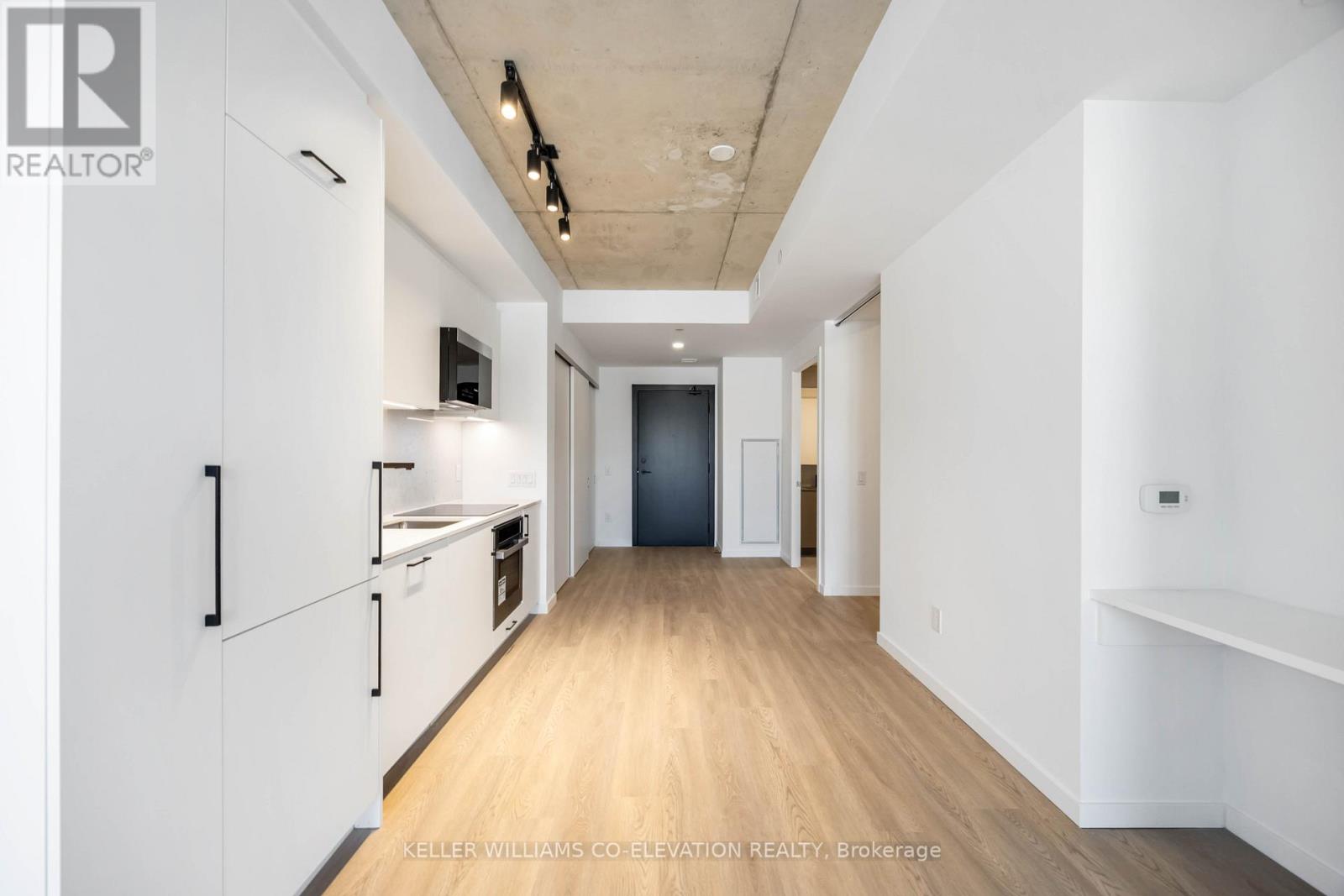 219 - 689 The Queensway Street, Toronto, Ontario  M8Y 1L1 - Photo 10 - W12514482