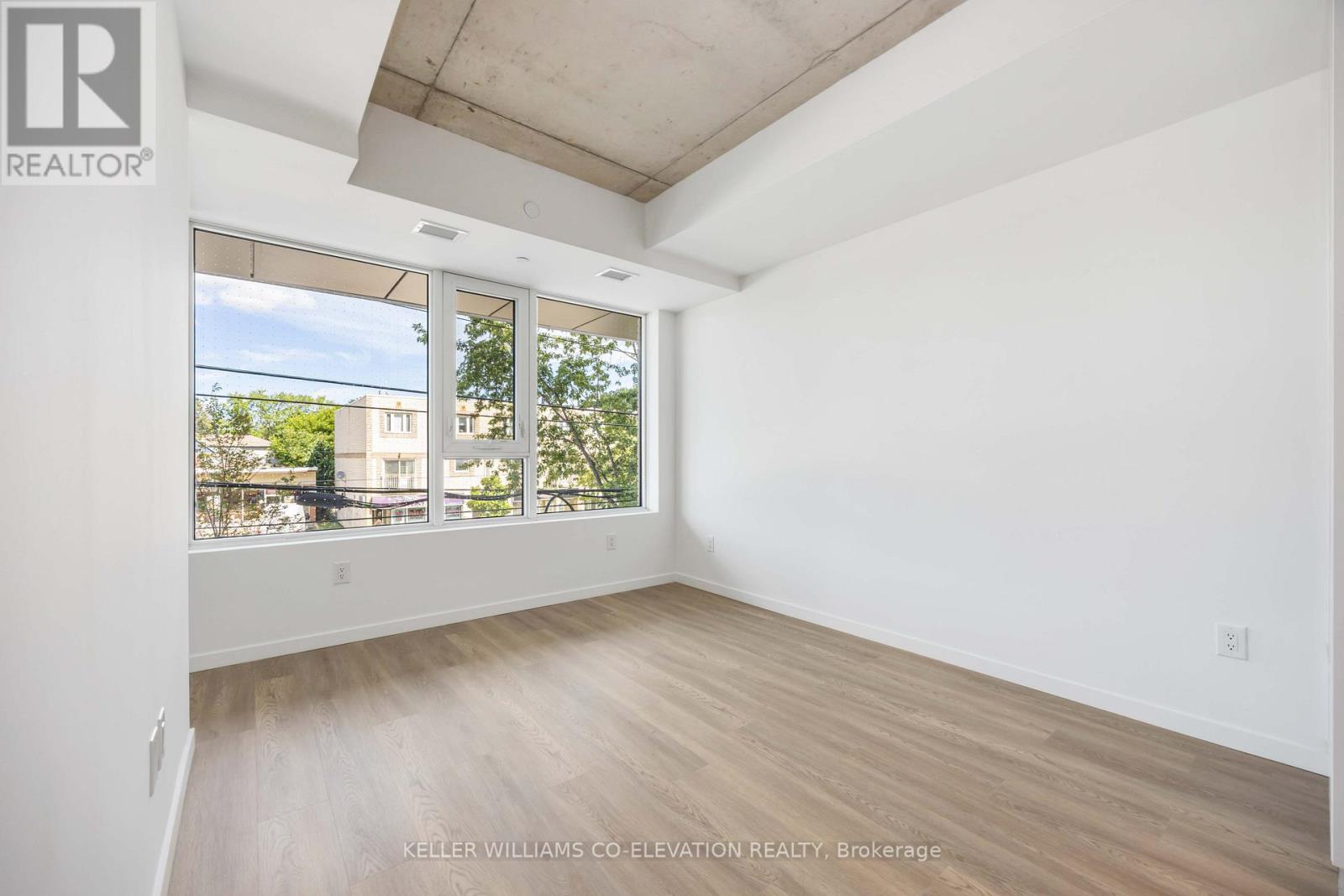 219 - 689 The Queensway Street, Toronto, Ontario  M8Y 1L1 - Photo 12 - W12514482