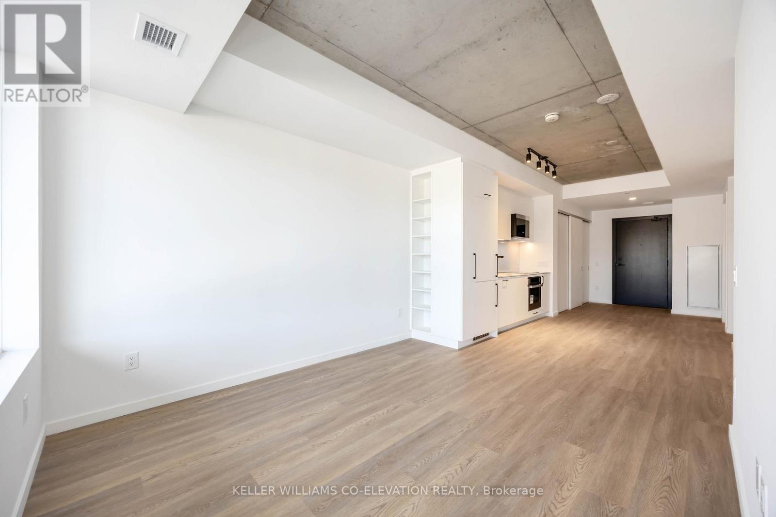 219 - 689 The Queensway Street, Toronto, Ontario  M8Y 1L1 - Photo 14 - W12514482