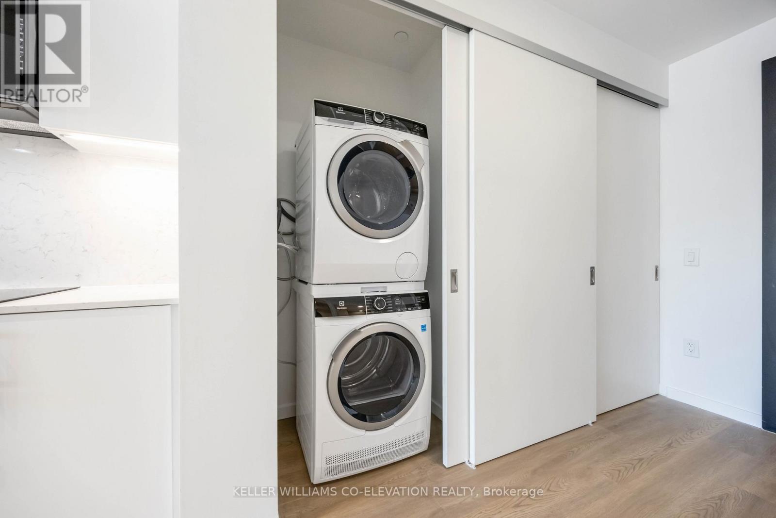 219 - 689 The Queensway Street, Toronto, Ontario  M8Y 1L1 - Photo 23 - W12514482