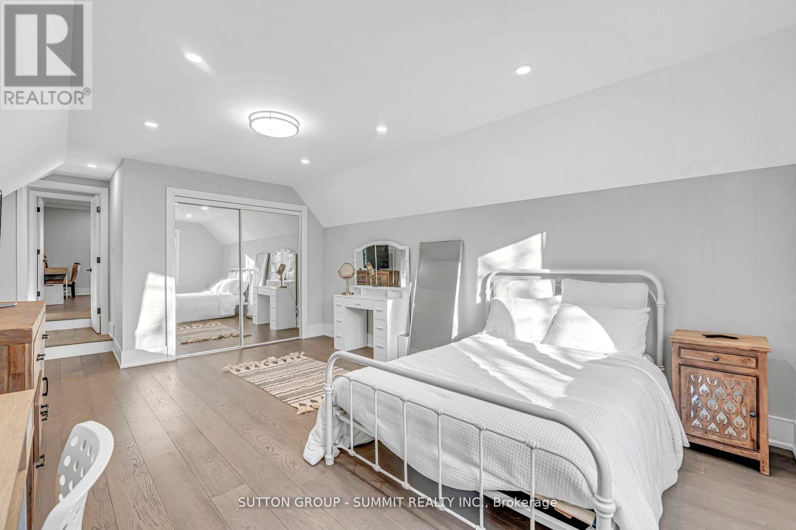 4073 Summit Court, Mississauga, Ontario  L5L 3C2 - Photo 32 - W12514542