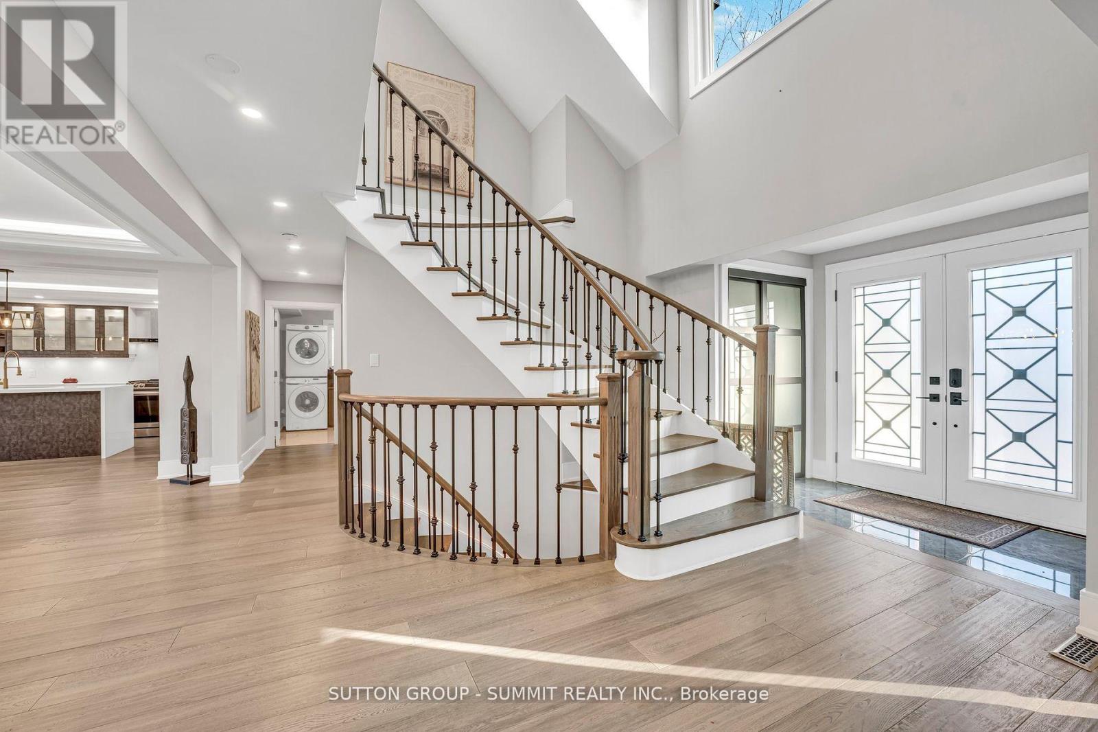 Property at 4073 SUMMIT COURT image 4