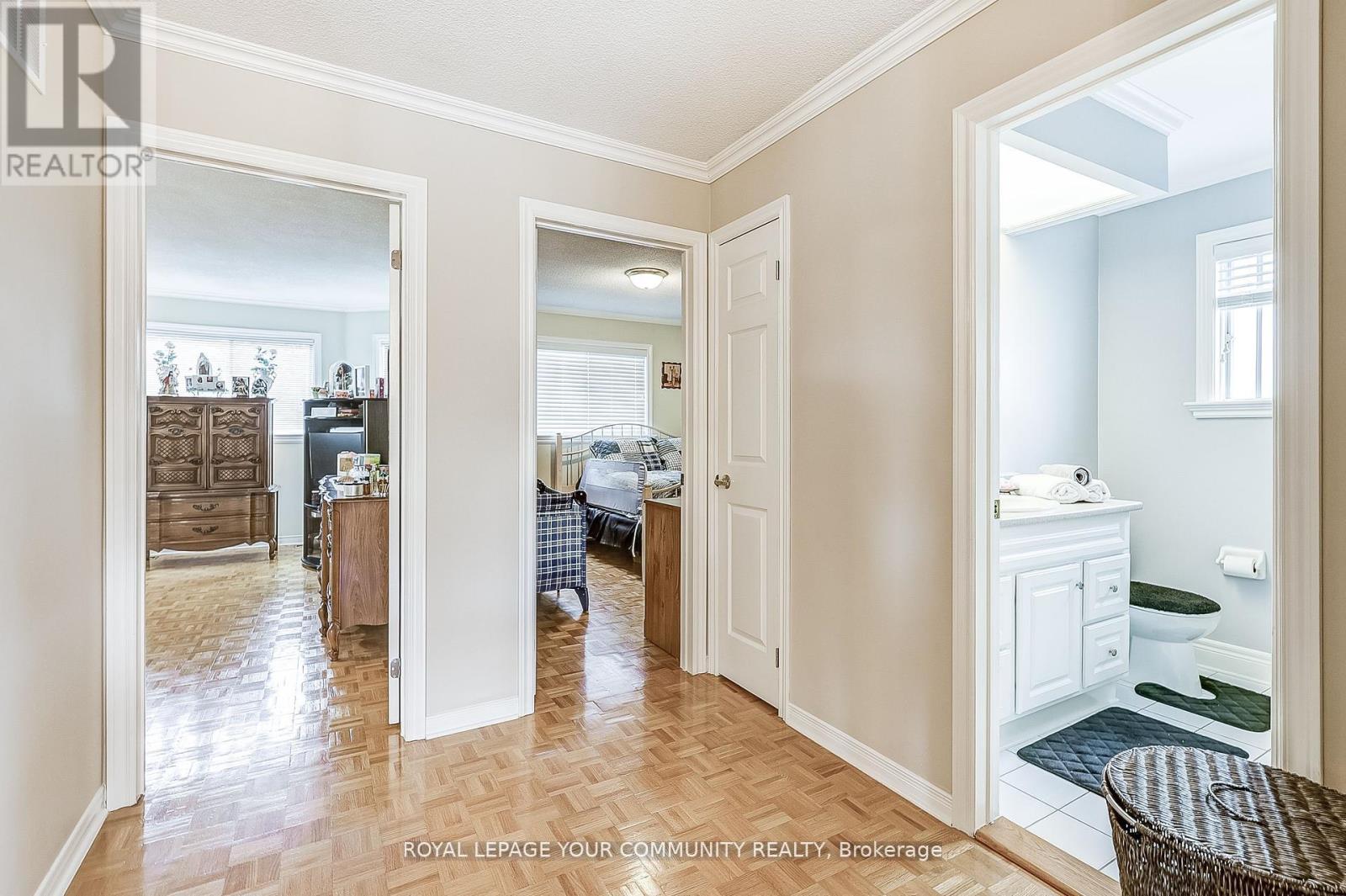 1045 Sherwood Mills Boulevard, Mississauga, Ontario  L5V 1R3 - Photo 29 - W12514572