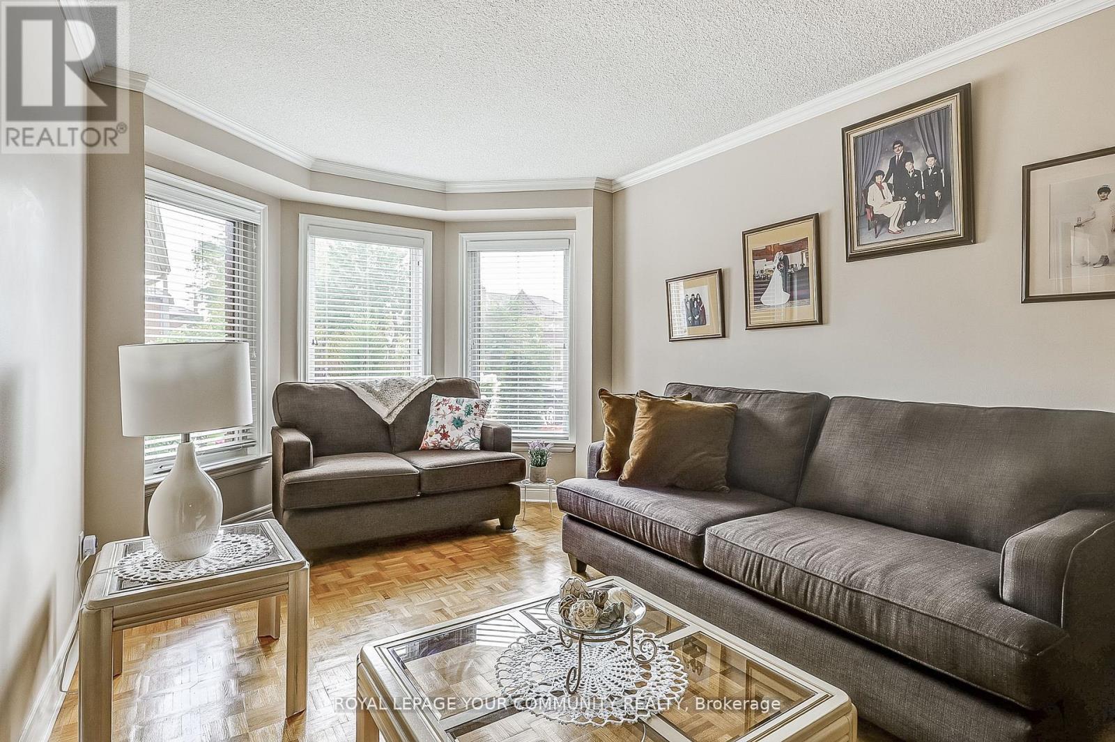 1045 Sherwood Mills Boulevard, Mississauga, Ontario  L5V 1R3 - Photo 7 - W12514572