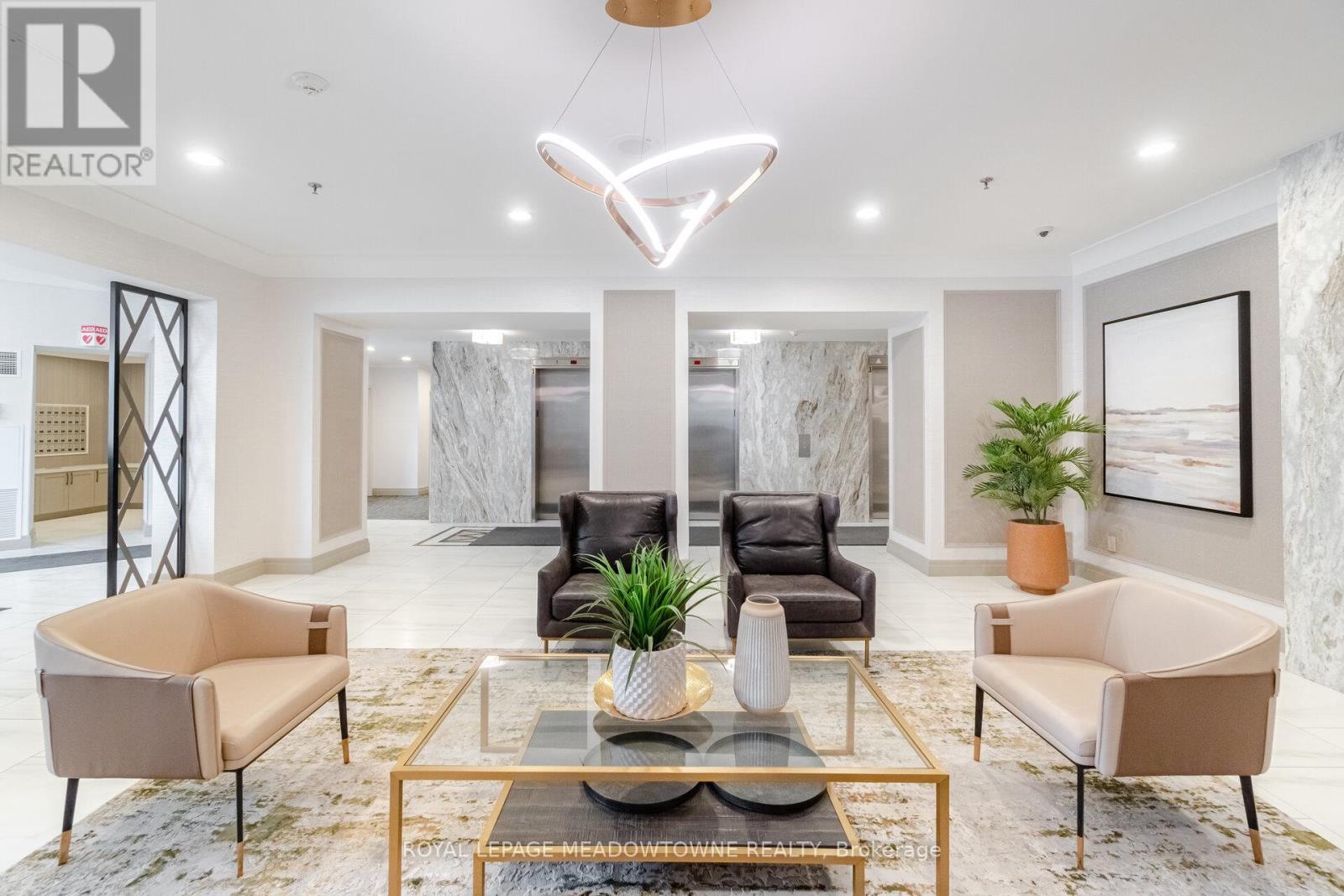 406 - 75 KING STREET E, Mississauga, Ontario