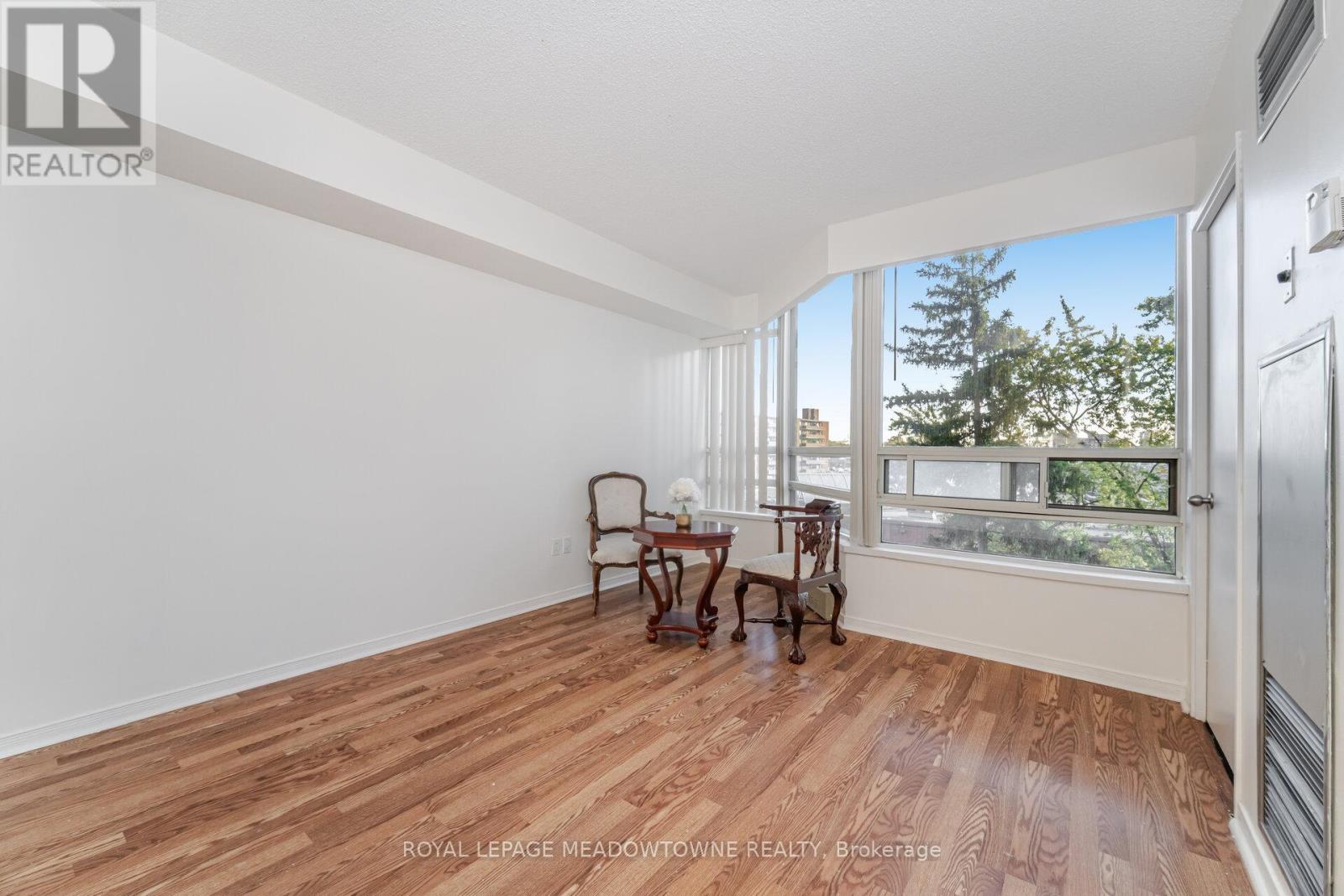 406 - 75 King Street E, Mississauga, Ontario  L5A 4G5 - Photo 19 - W12514576