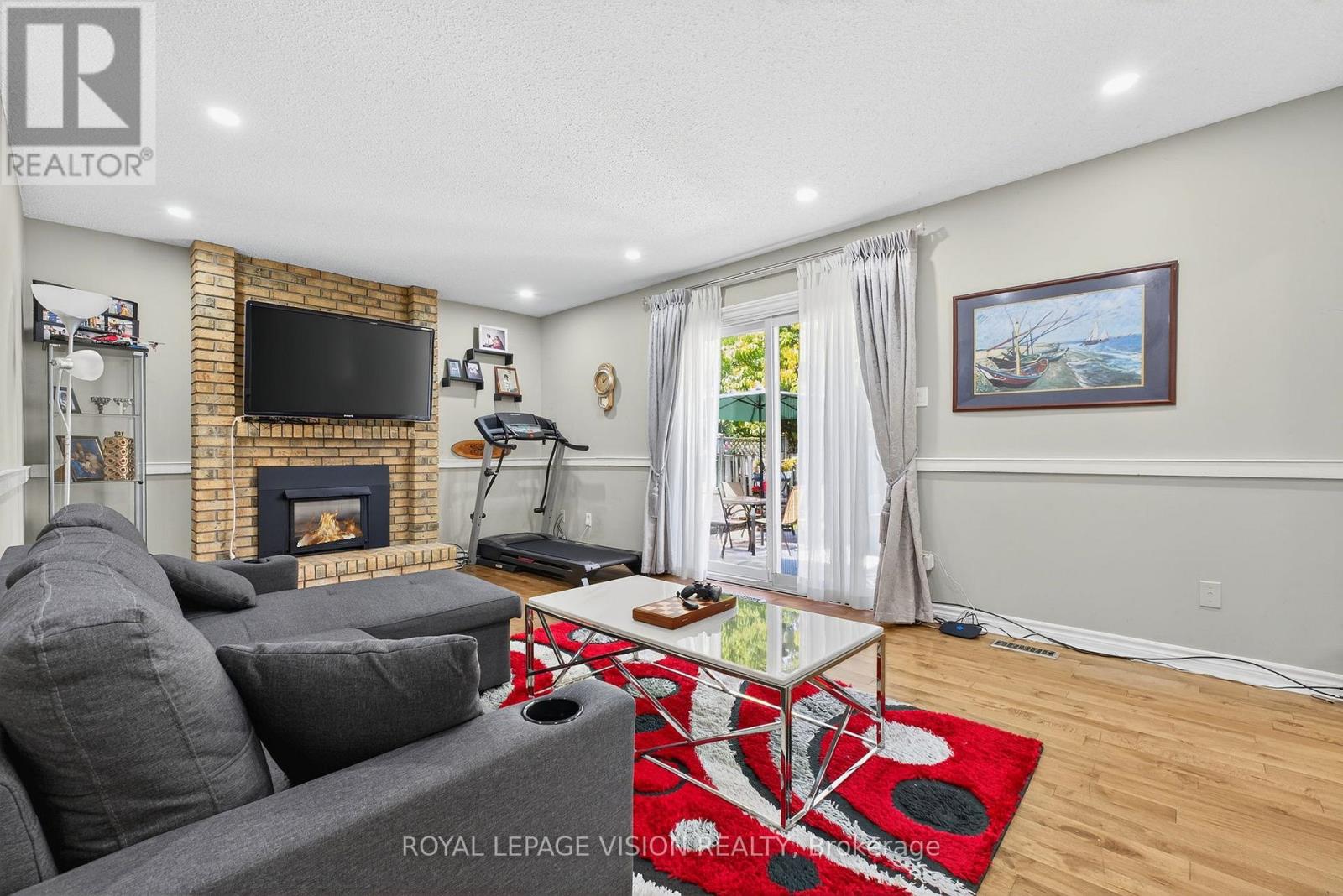 7 Montgomery Square, Brampton, Ontario  L6Z 3H3 - Photo 17 - W12514596