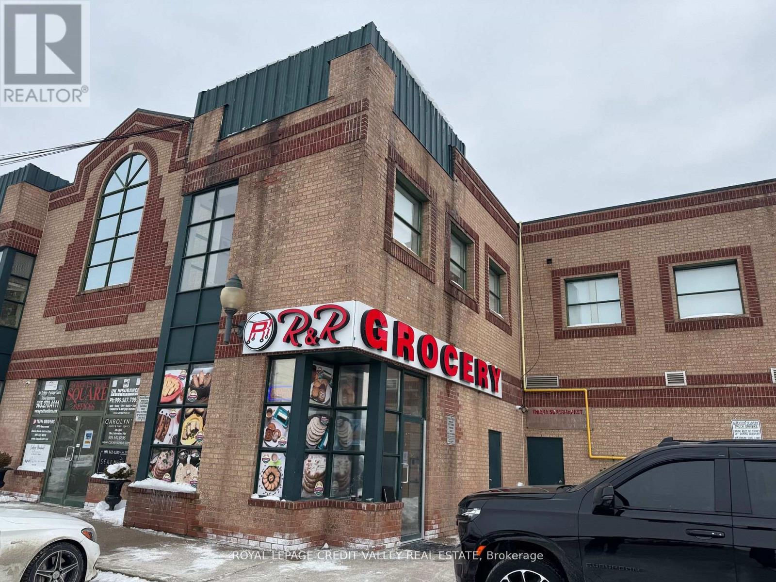 1965 Britannia Road W, Mississauga, Ontario  L5M 4Y4 - Photo 2 - W12514598