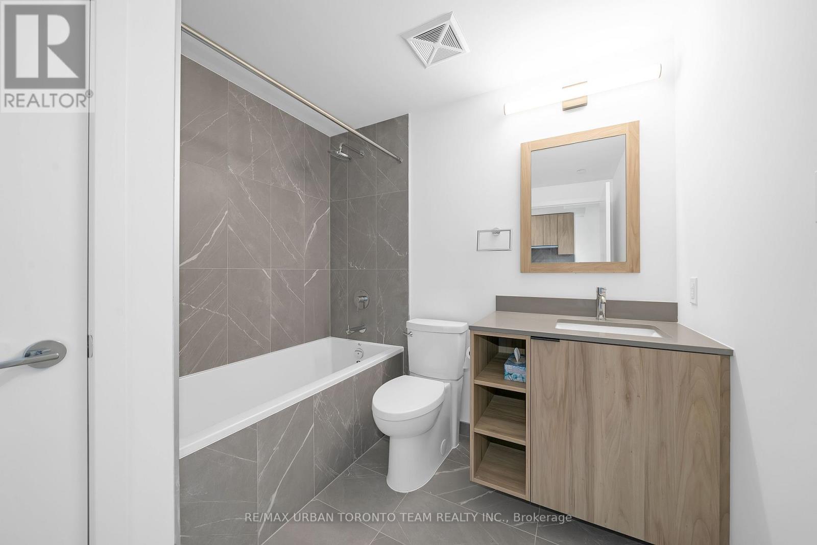 524 - 1037 The Queensway, Toronto, Ontario  M8Z 6C7 - Photo 10 - W12514640