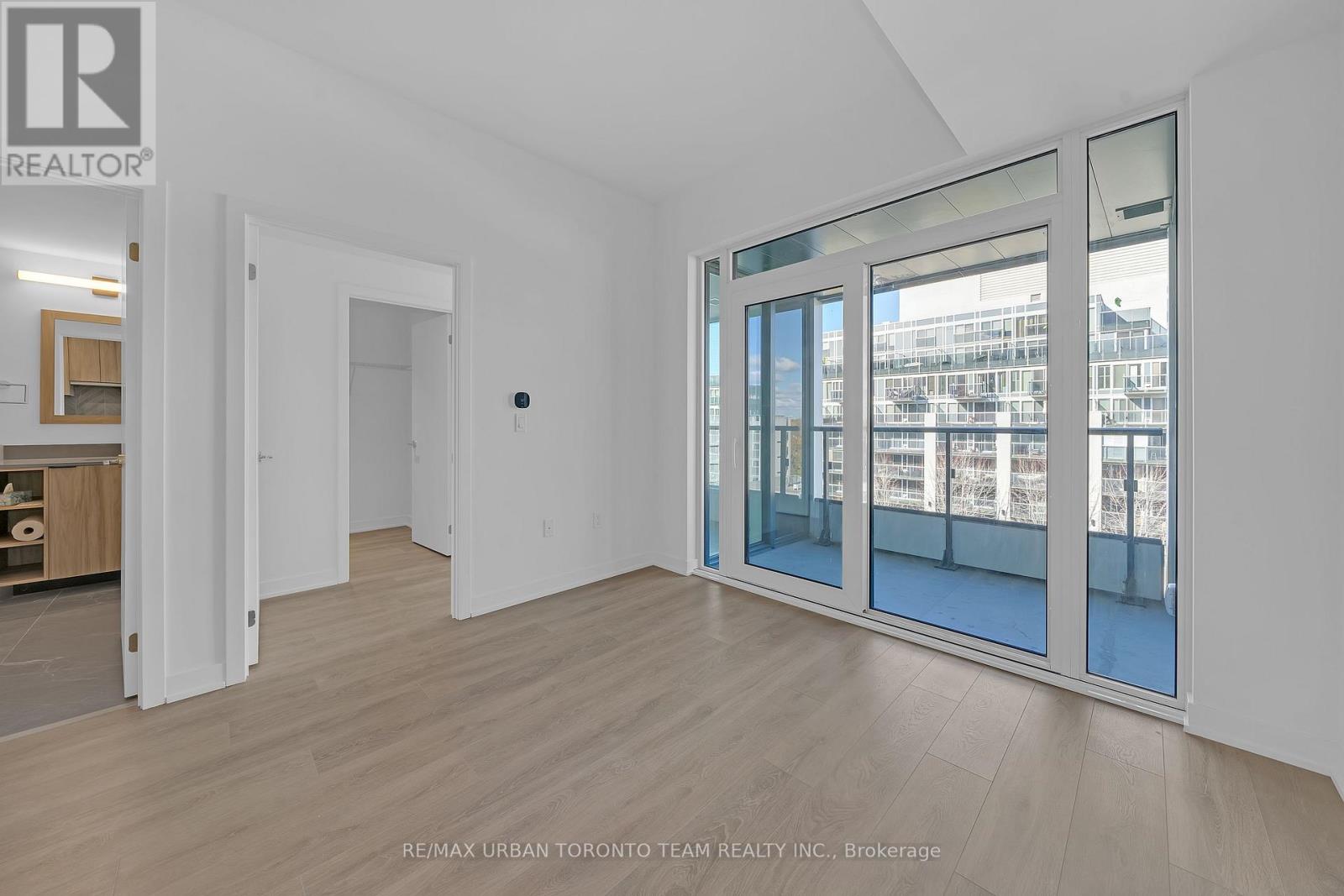 524 - 1037 The Queensway, Toronto, Ontario  M8Z 6C7 - Photo 7 - W12514640