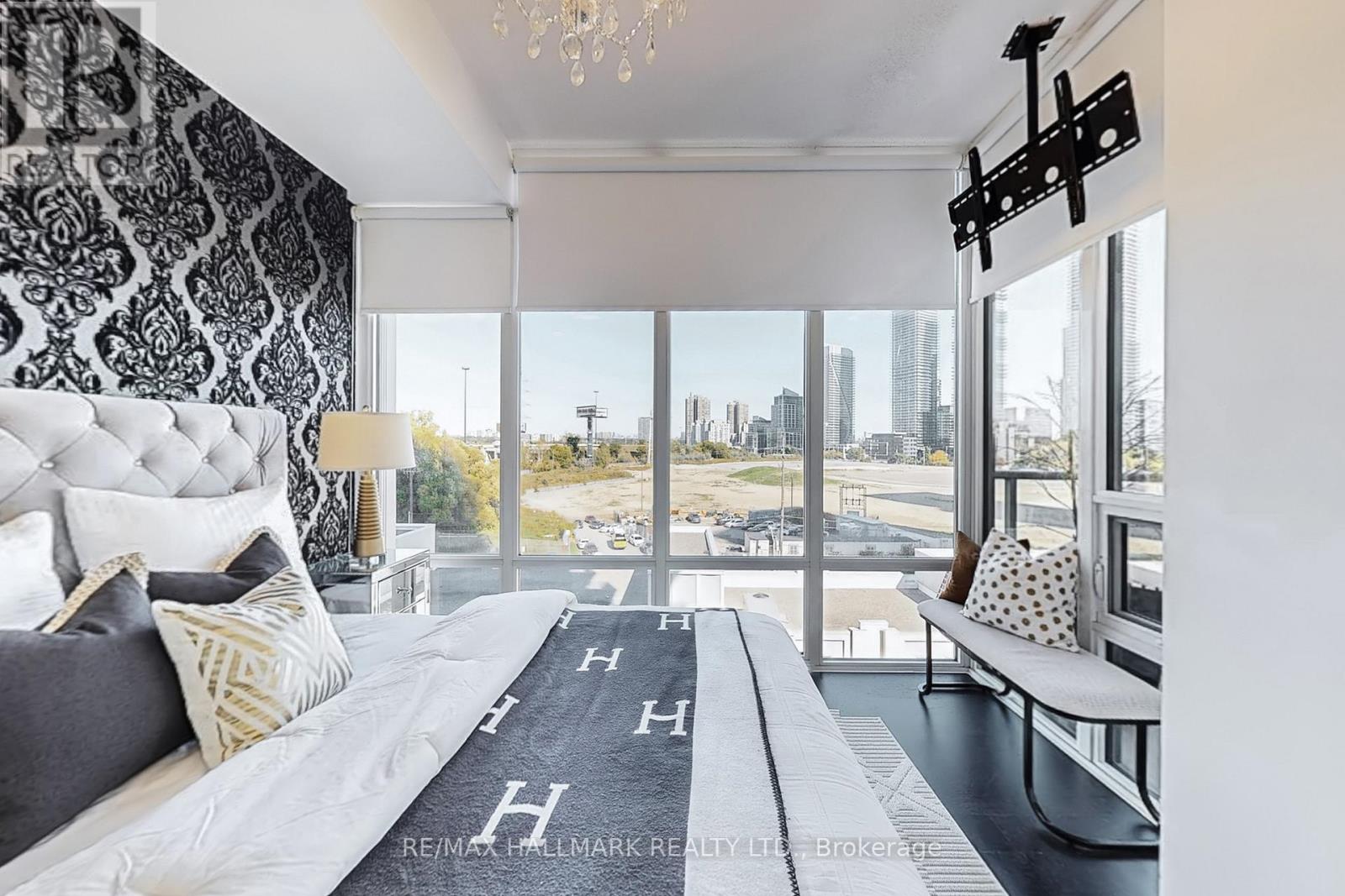 608 - 90 Park Lawn Road, Toronto, Ontario  M8Y 0B6 - Photo 21 - W12514646