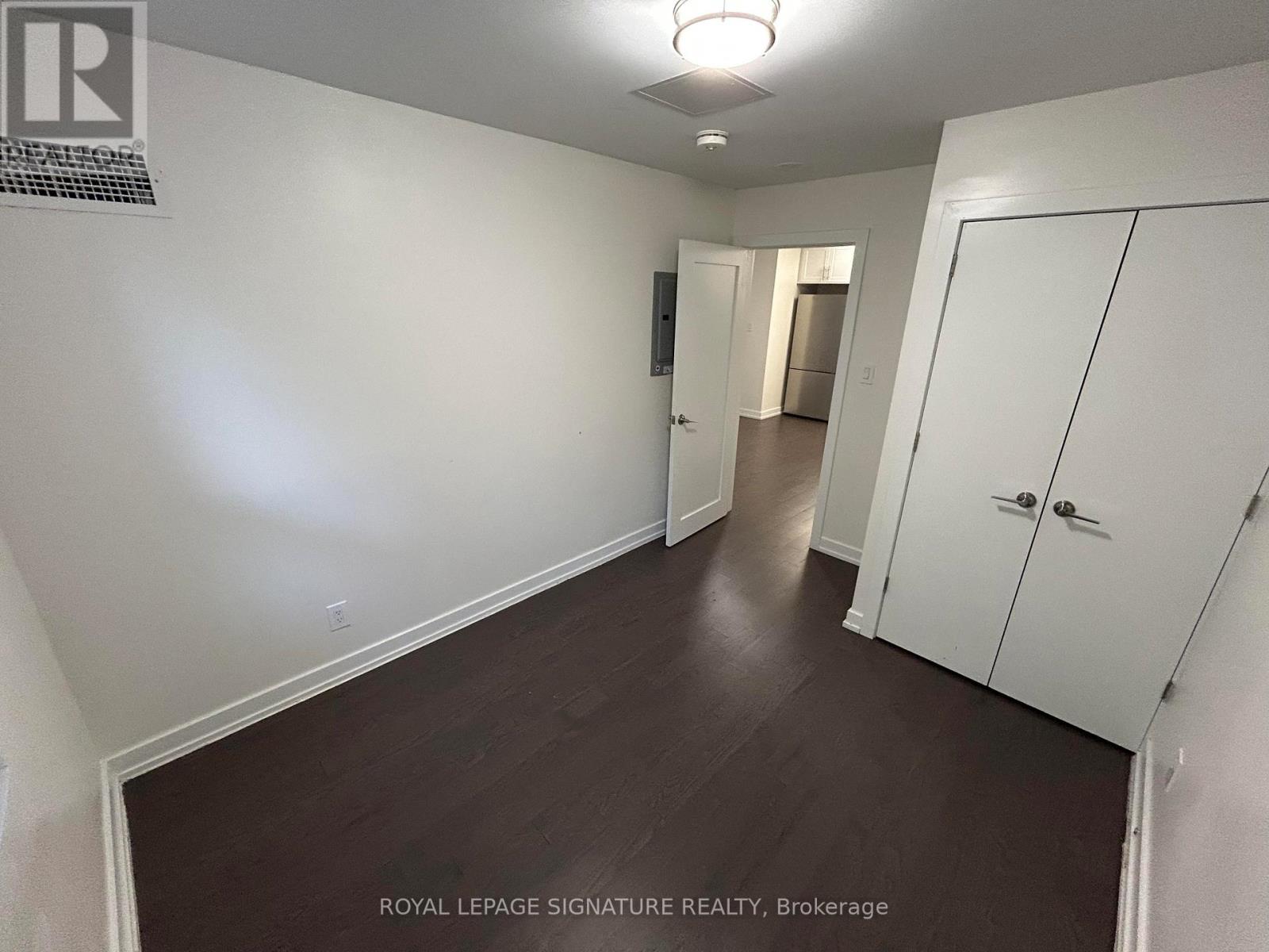 B101 - 46 Panorama Court, Toronto, Ontario  M9V 4A4 - Photo 13 - W12514648