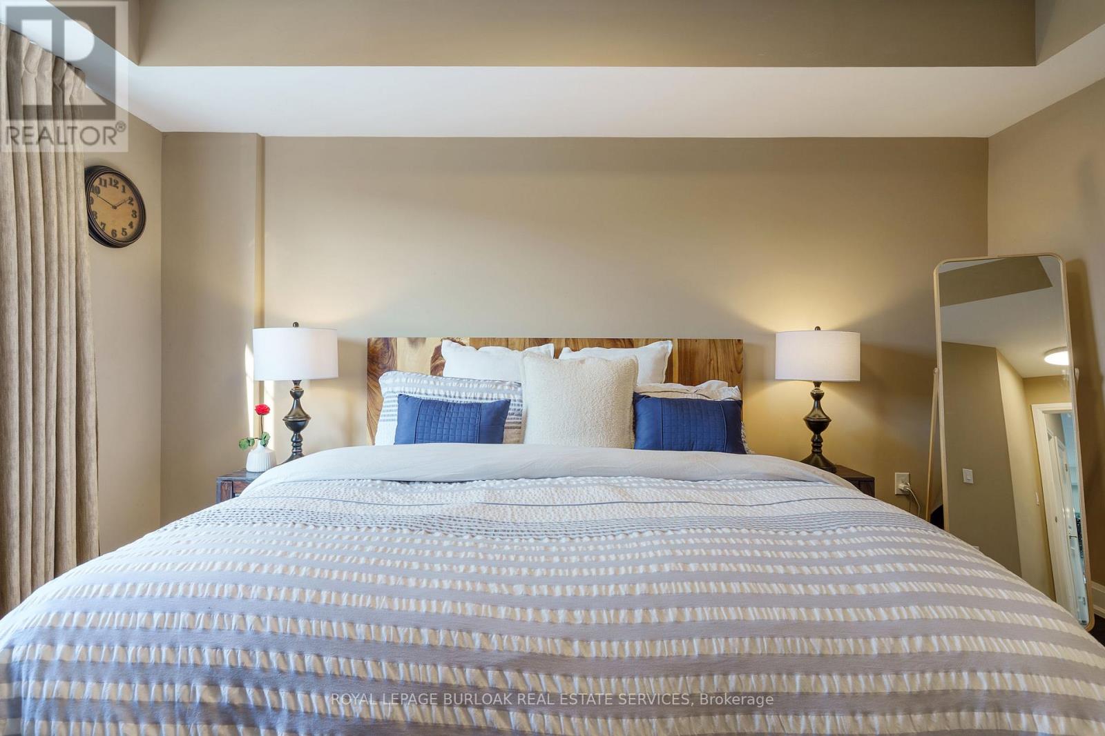 306 - 272 Georgian Drive, Oakville, Ontario  L6H 0K4 - Photo 25 - W12514656