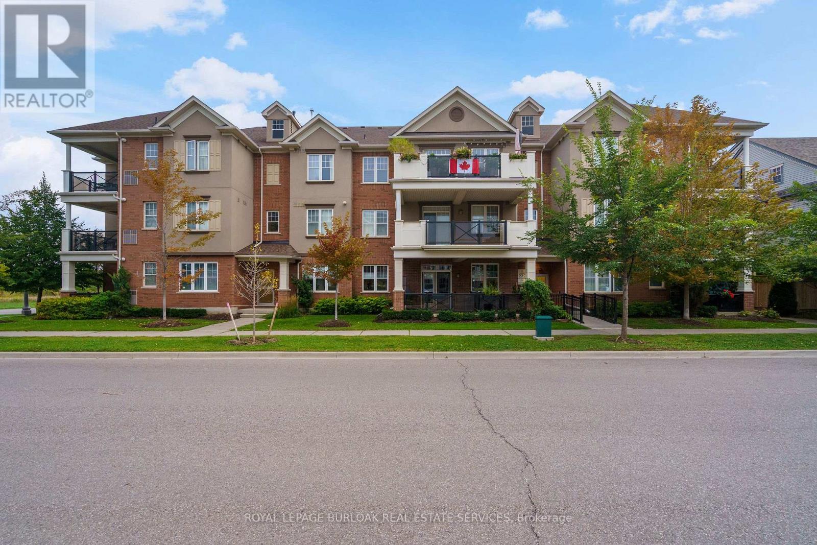 306 - 272 Georgian Drive, Oakville, Ontario  L6H 0K4 - Photo 33 - W12514656