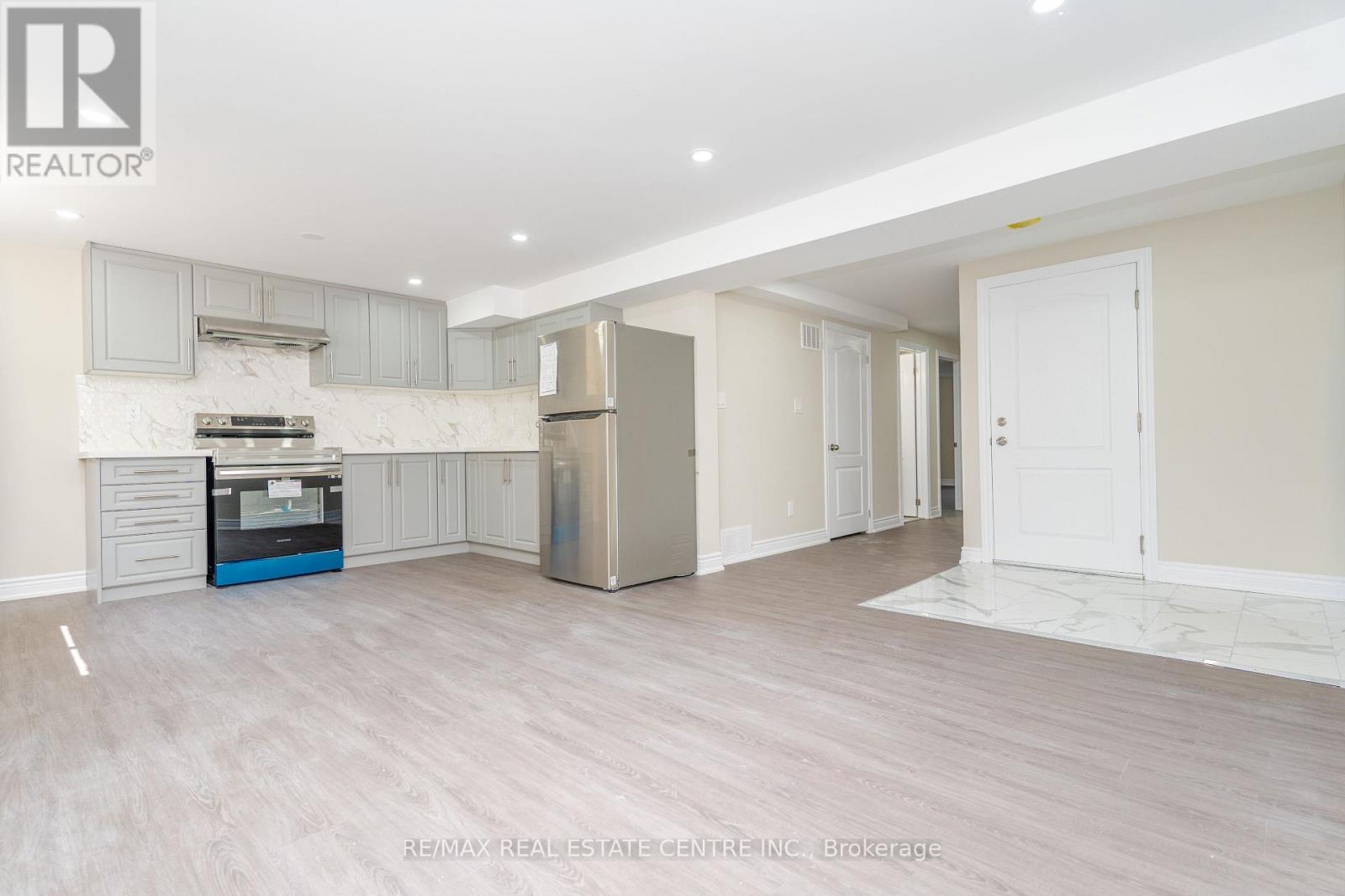 54 Princess Street, Orangeville, Ontario  L9W 1W3 - Photo 5 - W12514672