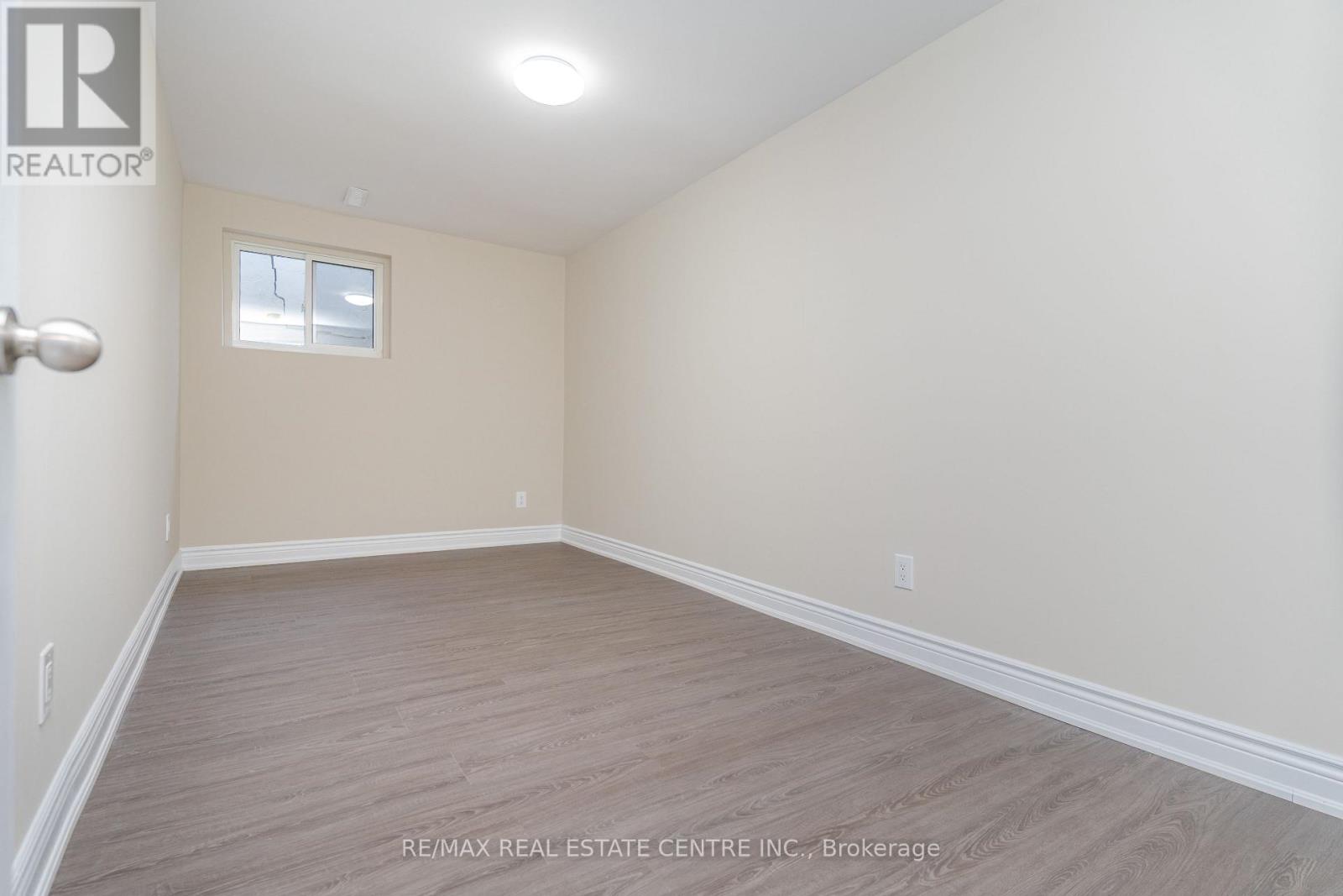 54 Princess Street, Orangeville, Ontario  L9W 1W3 - Photo 7 - W12514672