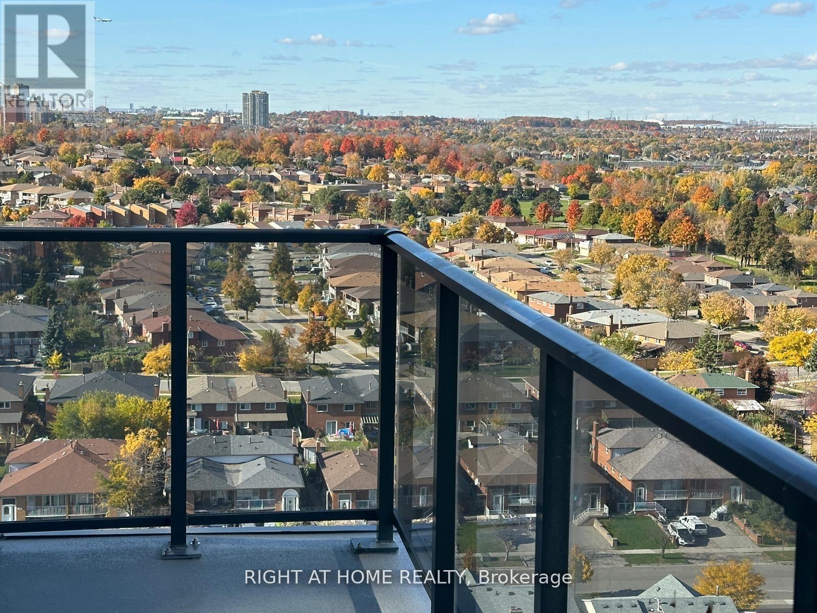 1608 - 202 Burnhamthorpe Road E, Mississauga, Ontario  L5A 4L4 - Photo 14 - W12514674